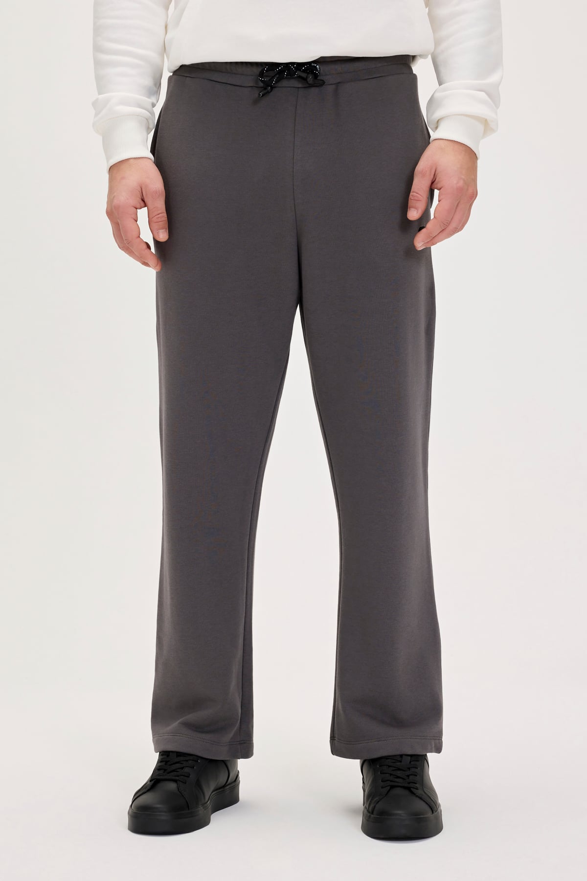 Vargas Asphalt Mens Oversize Sweatpants