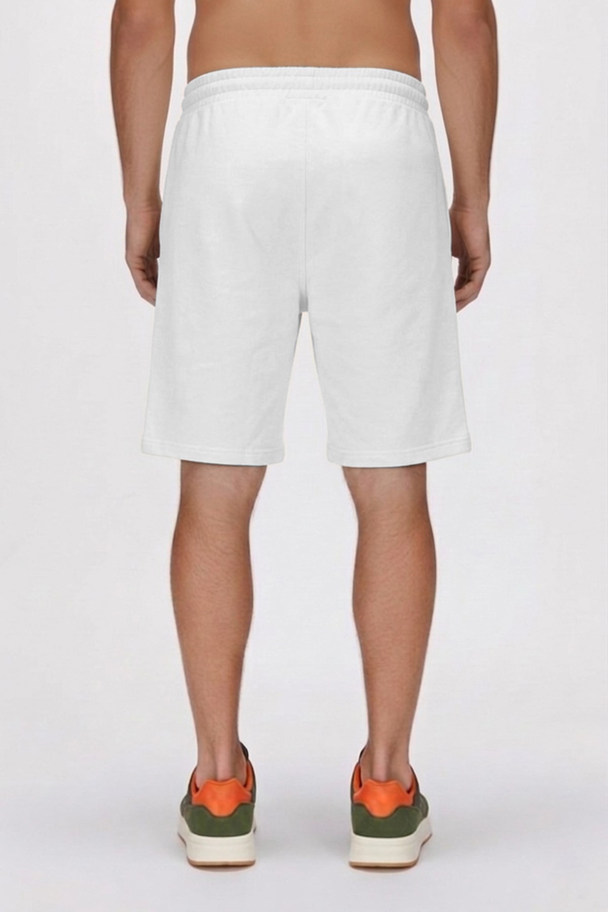 Backyard Beyaz Erkek Şort