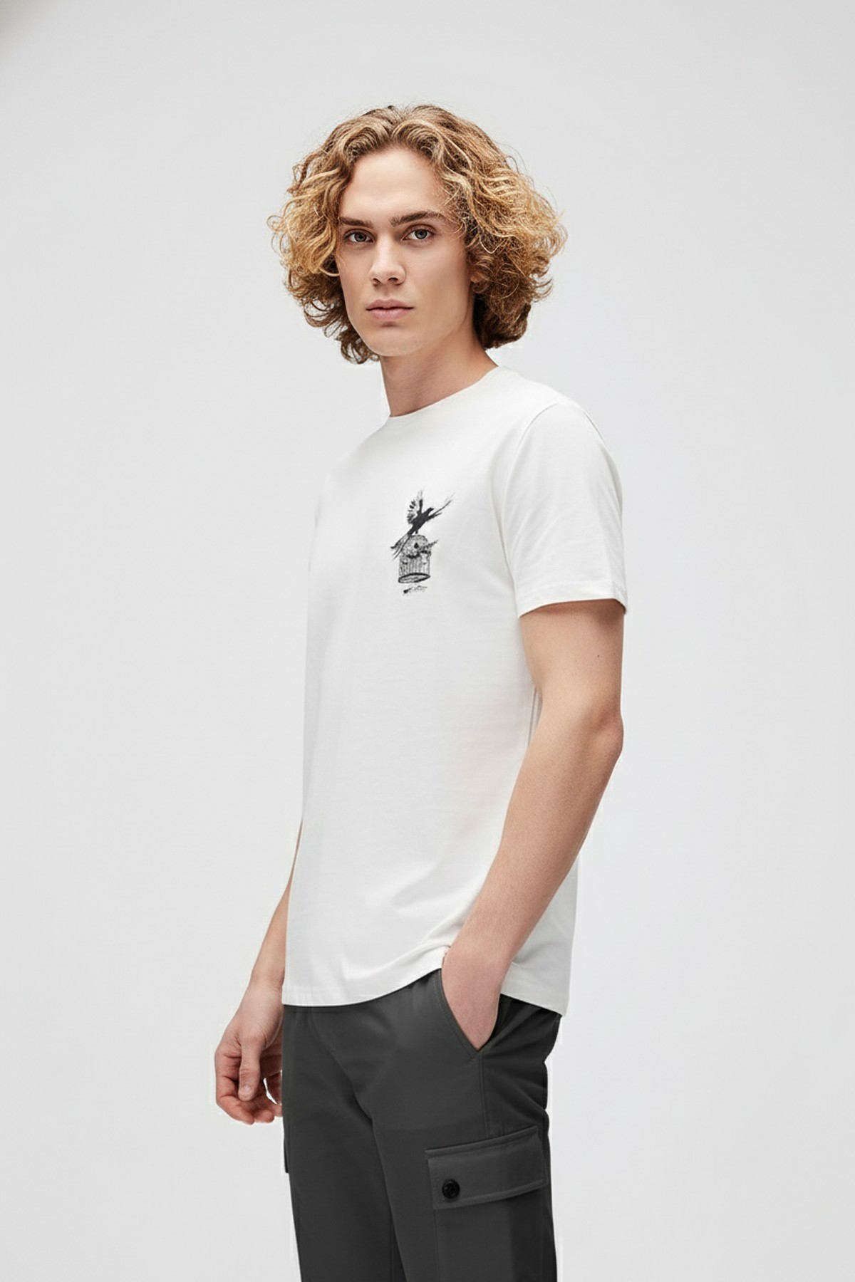 FISH DREAM T-SHIRT PRINTED T-SHIRT BEYAZ  MAN T-SHIRT FISH DREAM T-SHIRTFISH DREAM T-SHIRT