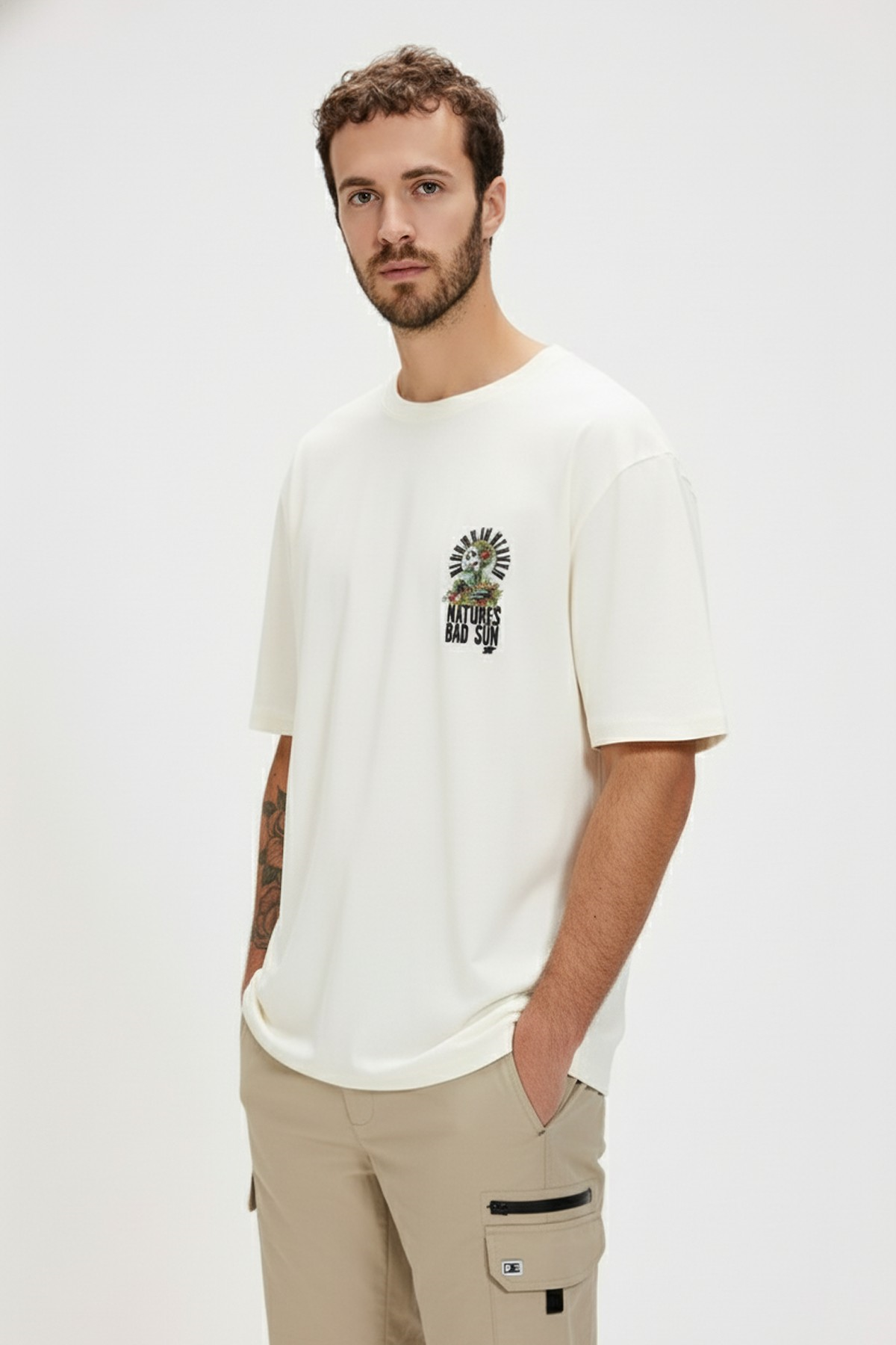 BLOOMS T-SHIRT PRINTED T-SHIRT BEYAZ  MAN T-SHIRT BLOOMS T-SHIRTBLOOMS T-SHIRT