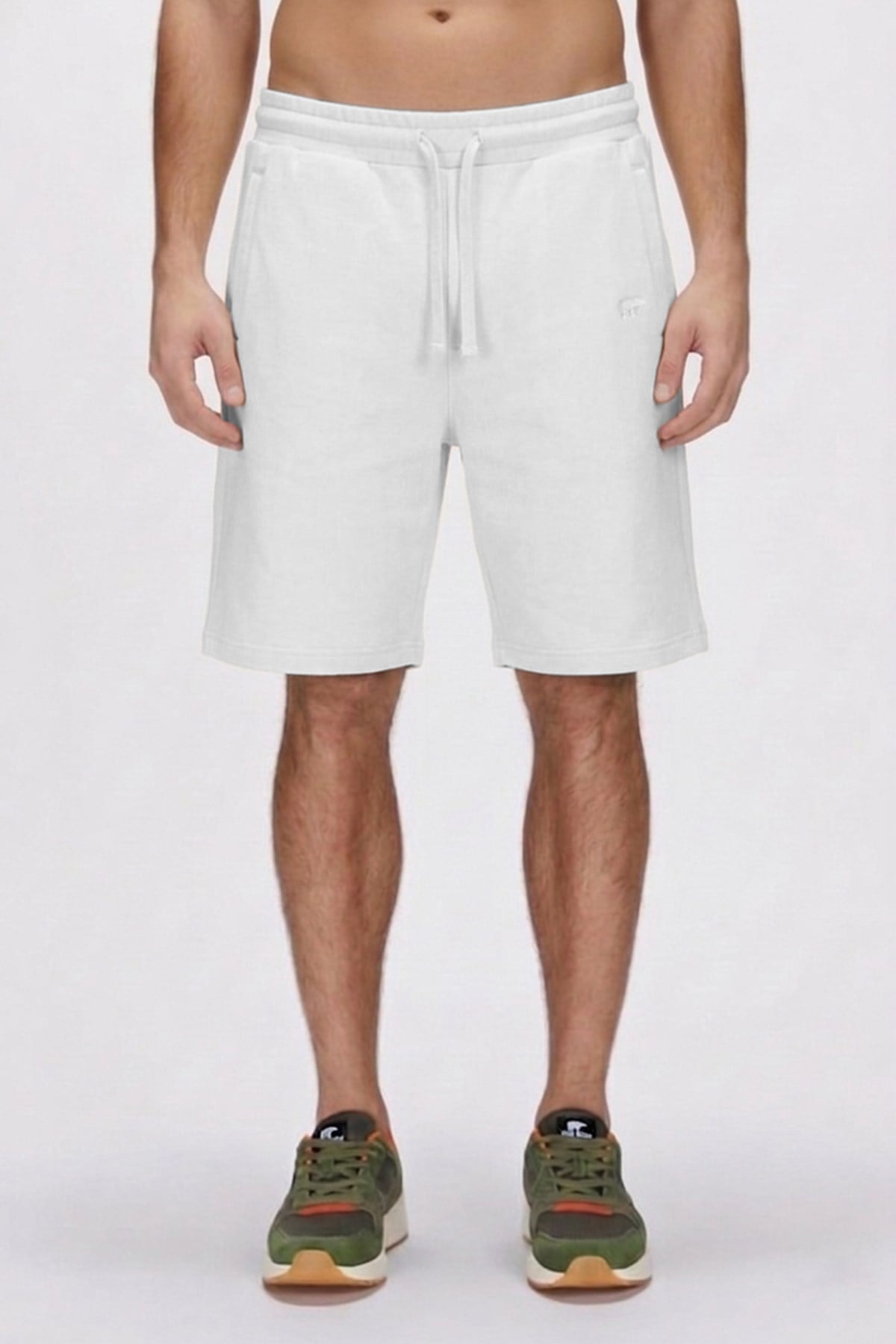 Backyard Beyaz Erkek Şort