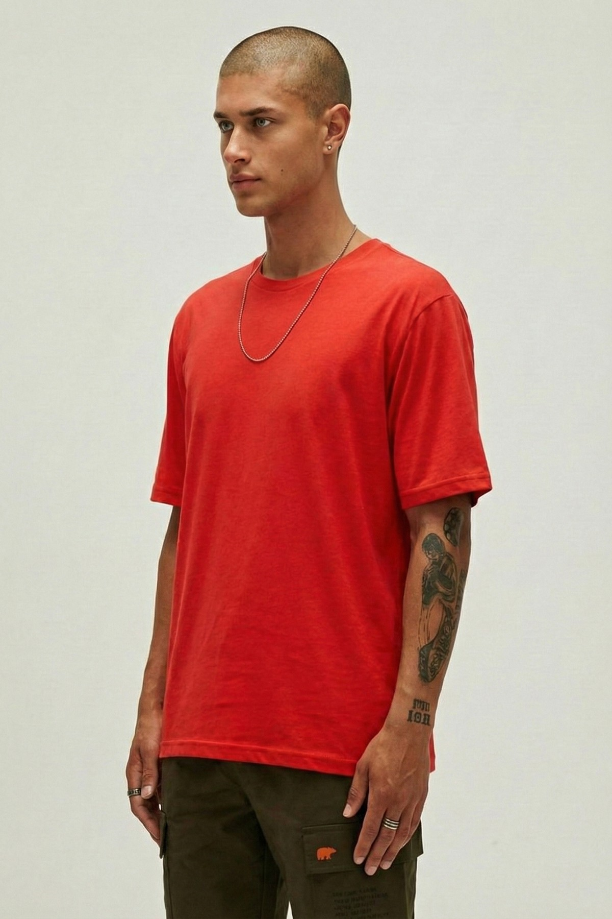 ROUTINE BASIC T-SHIRT BASIC T-SHIRT KIRMIZI  MAN T-SHIRT ROUTINE BASIC T-SHIRTROUTINE BASIC T-SHIRT