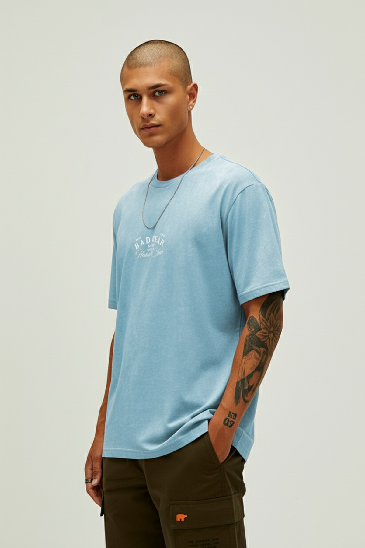 Unbearable  Retro Mavi Erkek Baskılı Tişört