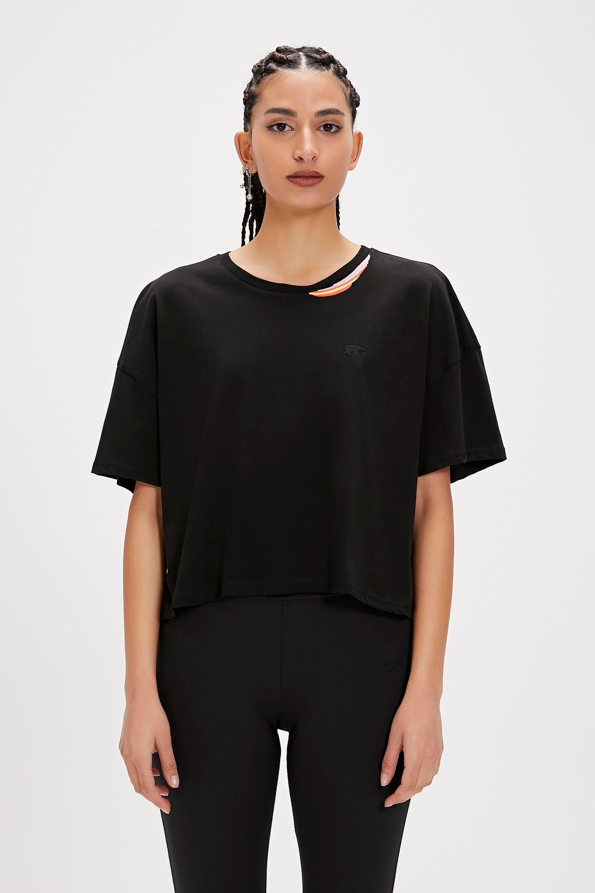 Amanda Siyah Basic Kadın Tişört