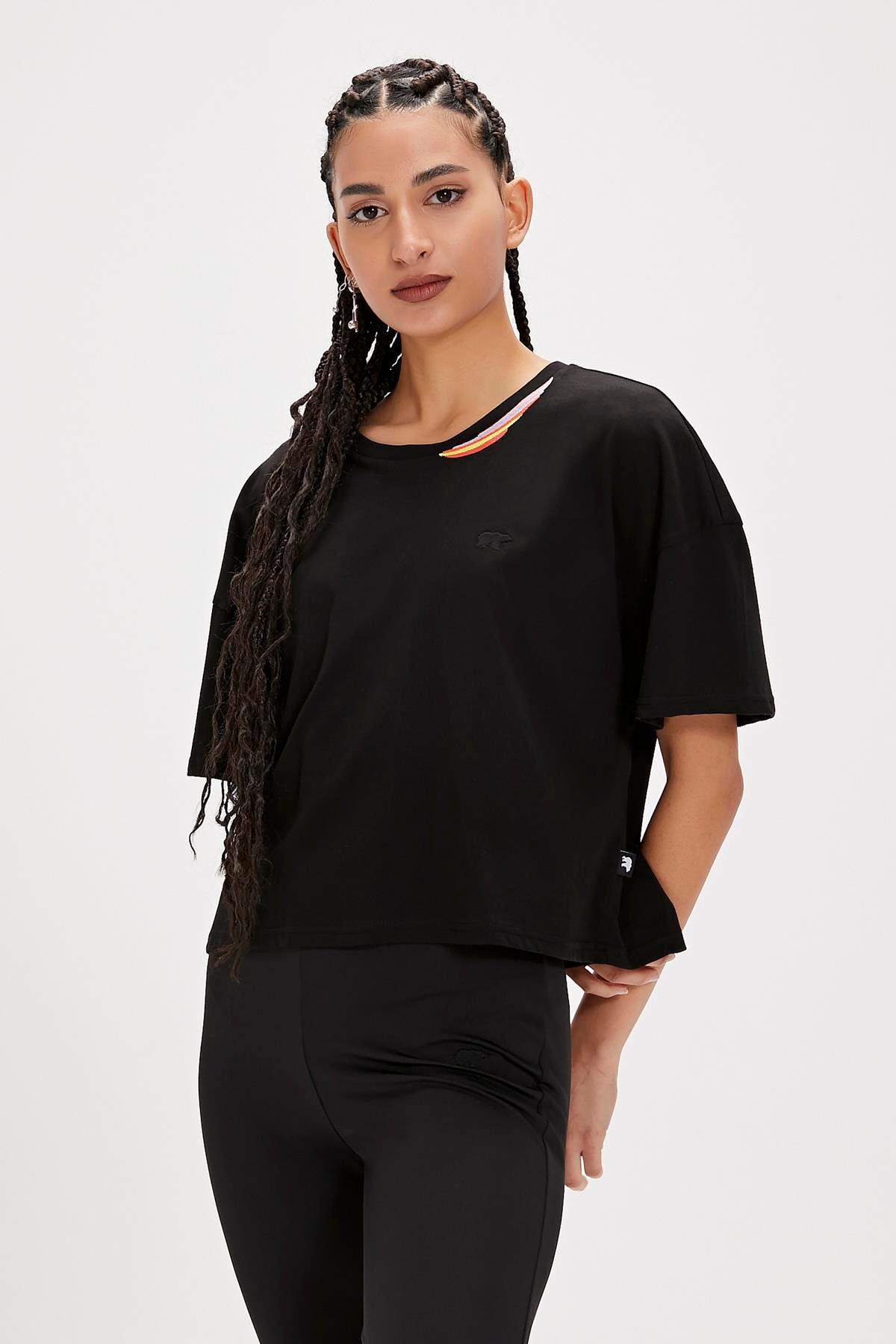 Amanda Siyah Basic Kadın Tişört