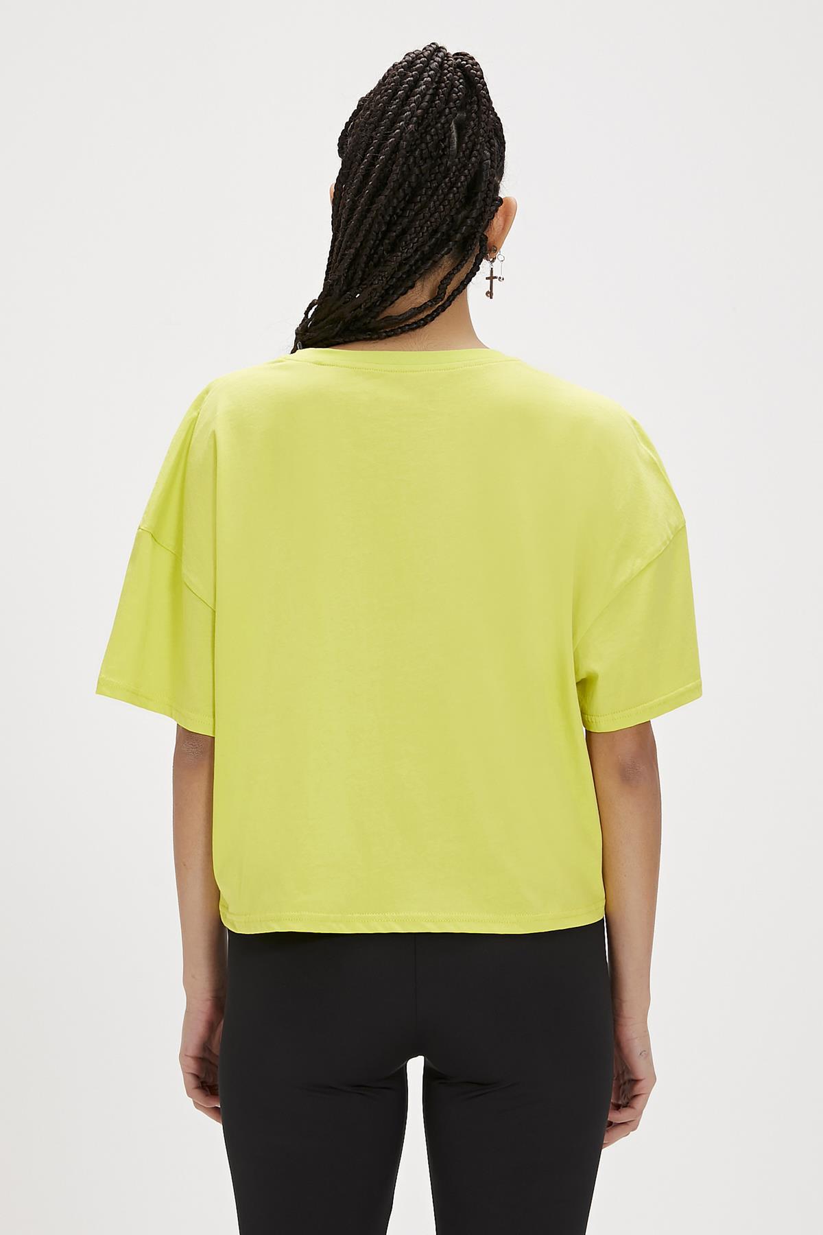 Amanda Yeşil Basic Kadın Tişört