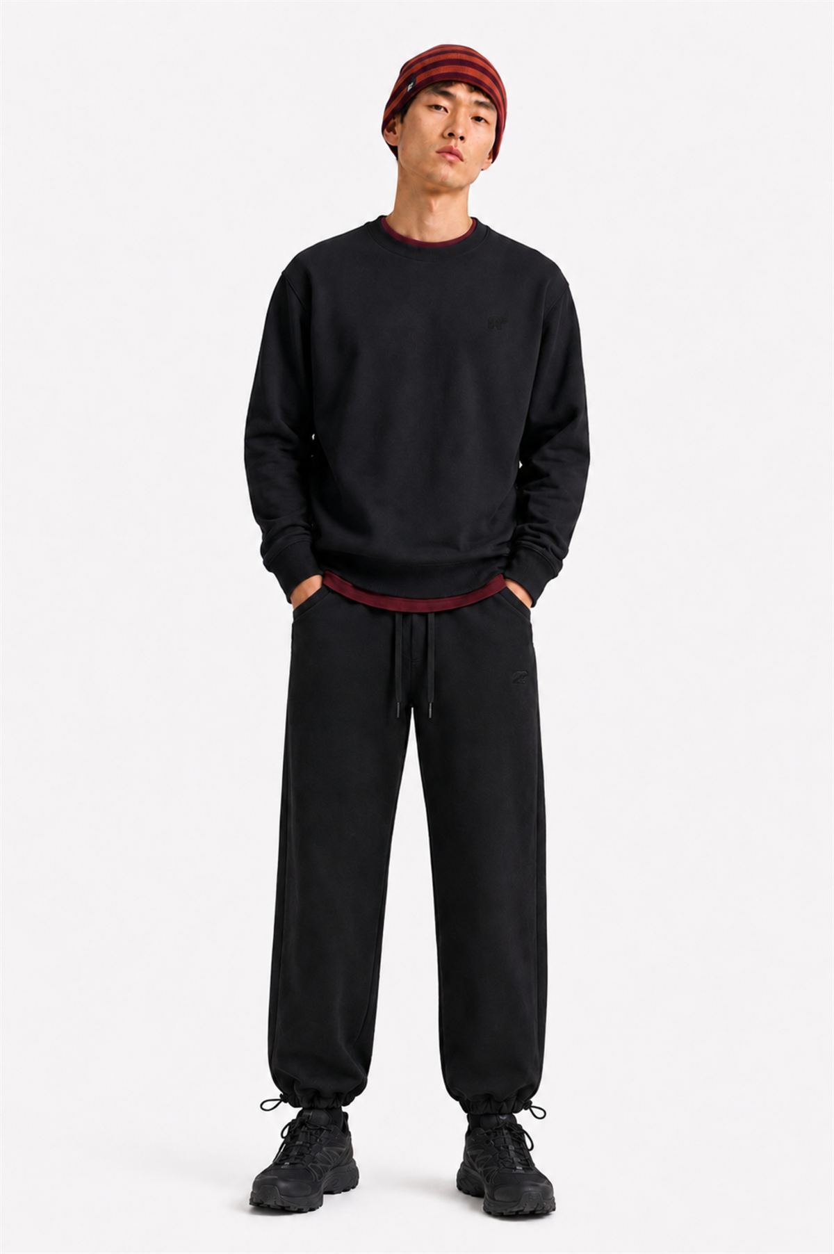 Outland Siyah Paçası Lastikli Basic Erkek Sweatpants