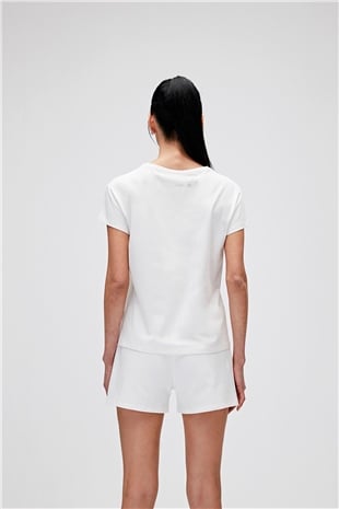 Violet O-Neck T-Shirt Off-White Beyaz Basic Kadın Tişört