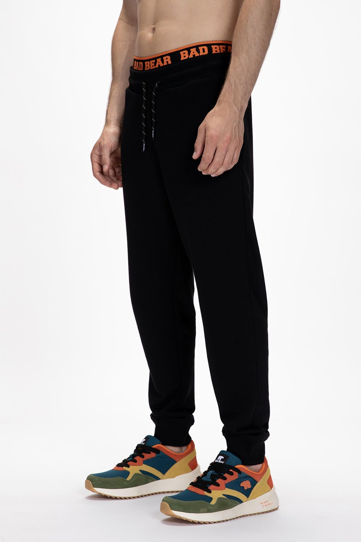 LAKE SWEATPANTS SWEATPANTS SİYAH  MAN PANTS LAKE SWEATPANTSLAKE SWEATPANTS