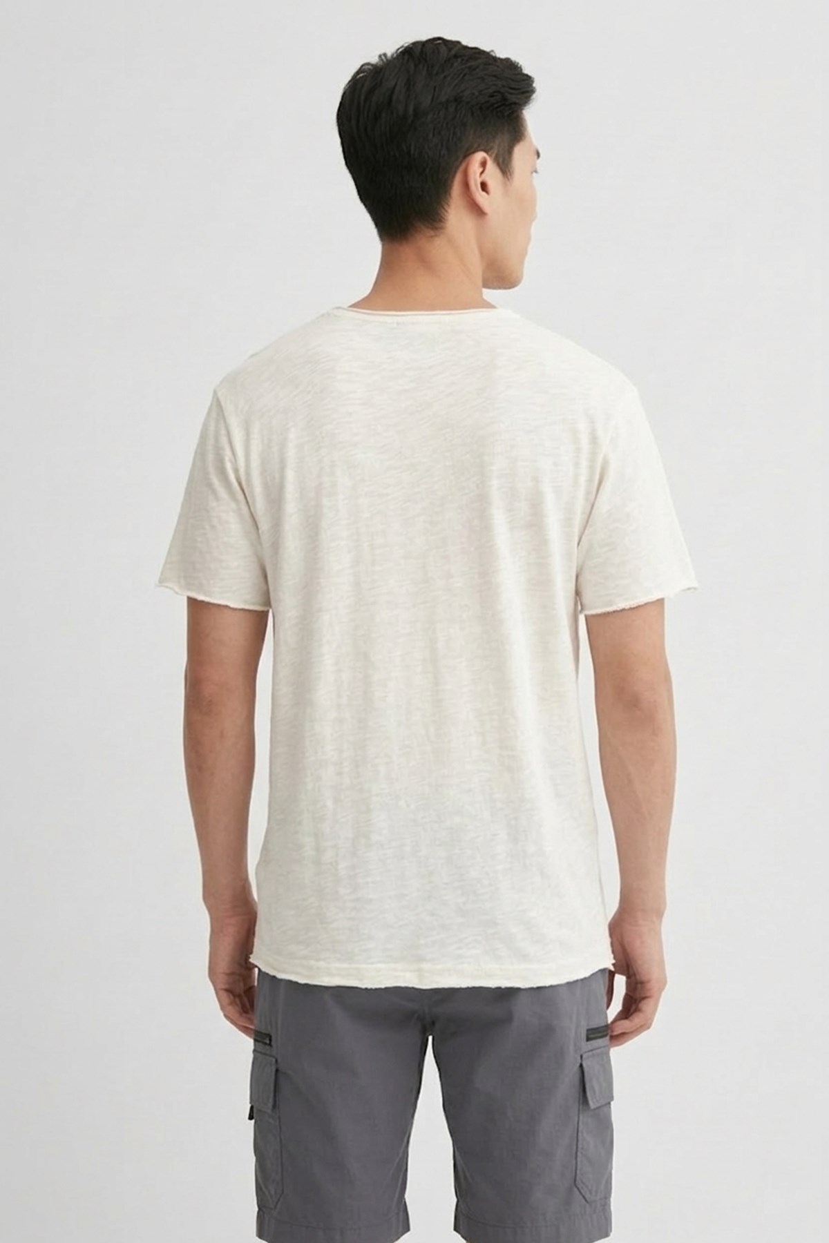 Rose Beyaz Erkek Baskılı Tişört