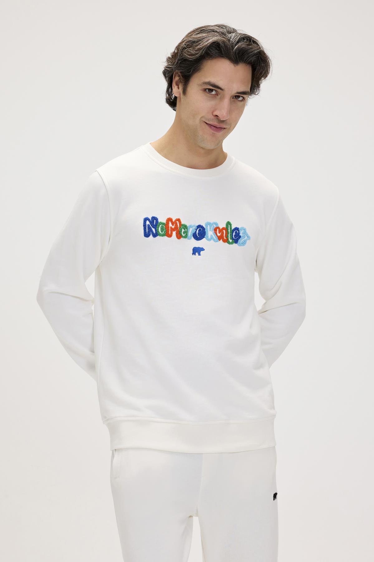 Furry Beyaz Erkek Baskılı Sweatshirt