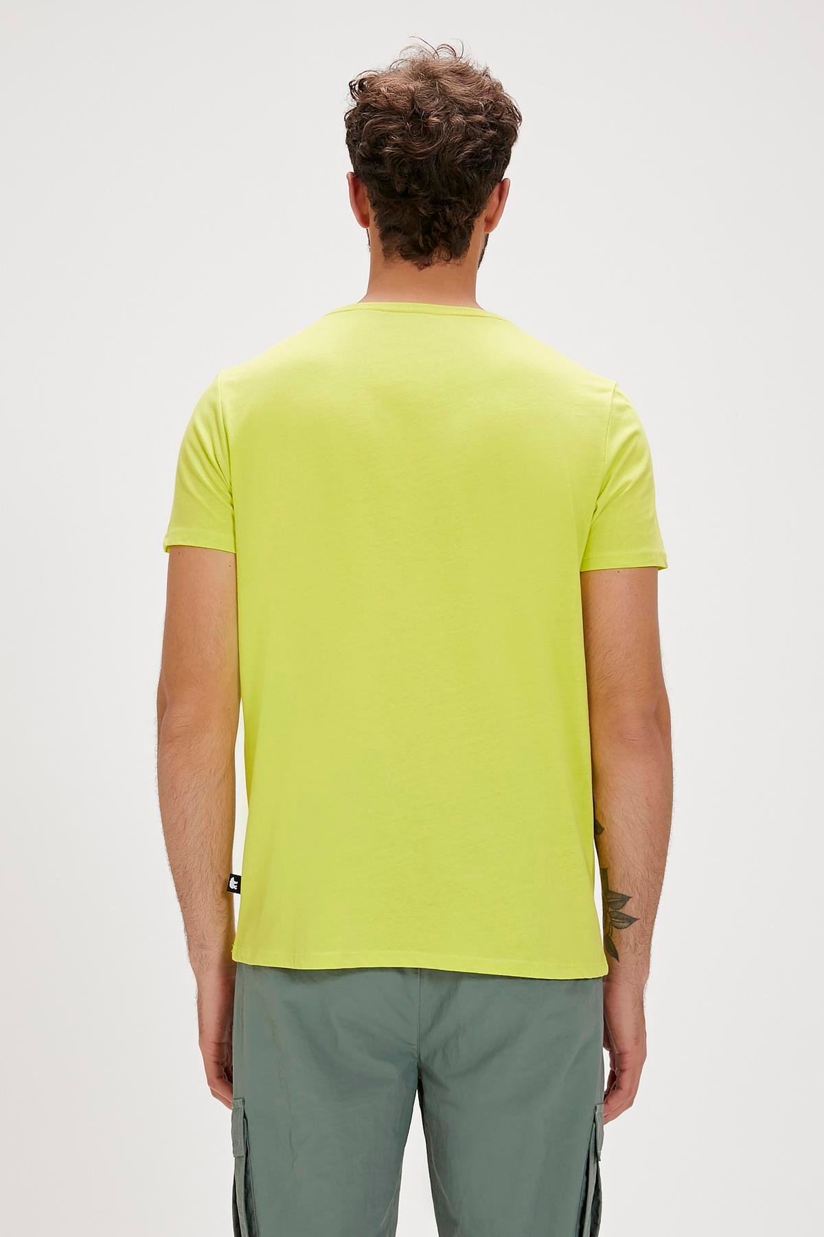 Globe Yeşil Baskılı Erkek Tişört