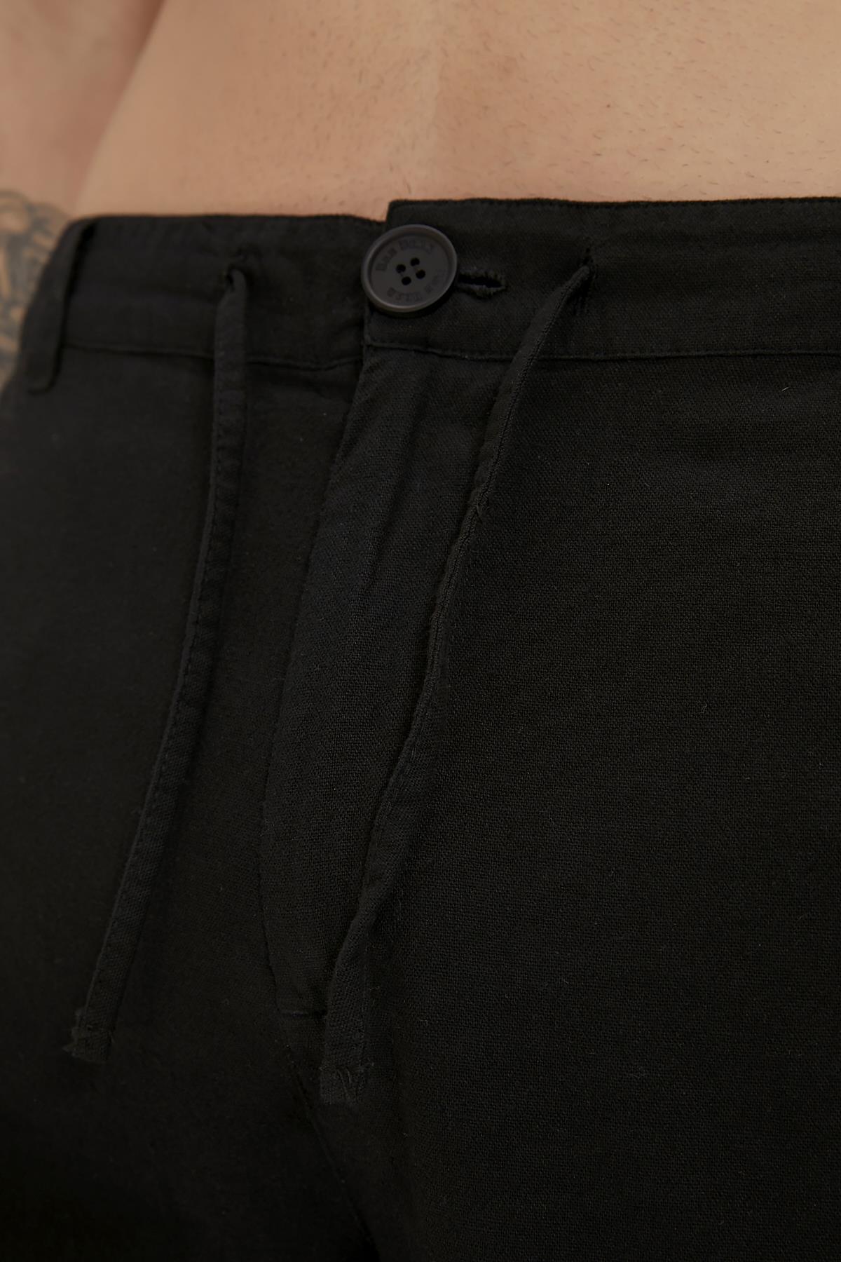 Lyne Siyah Yandan Cepli Erkek Şort