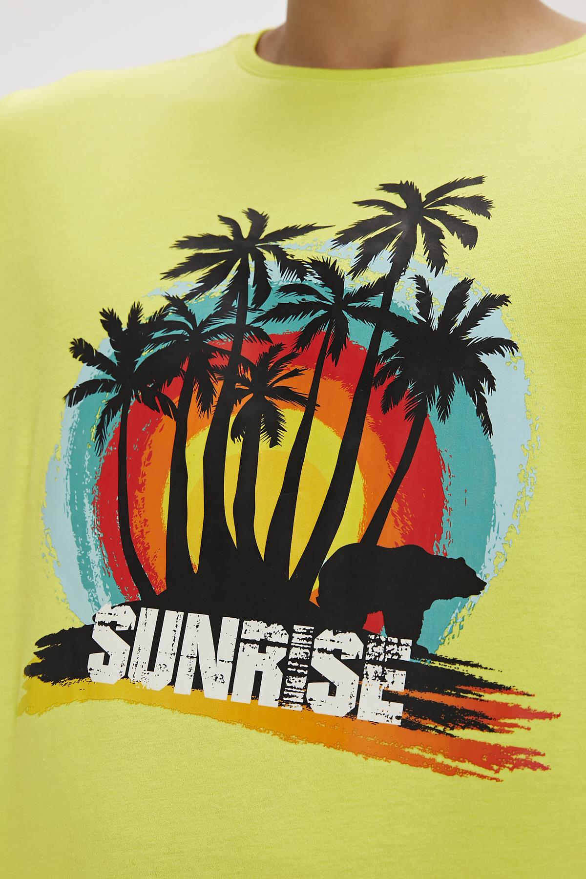 Ricardo Yeşil Baskılı Erkek Tişört