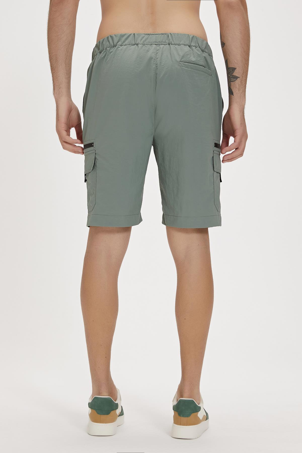 Richard Soluk Yeşil Erkek Kargo Şort