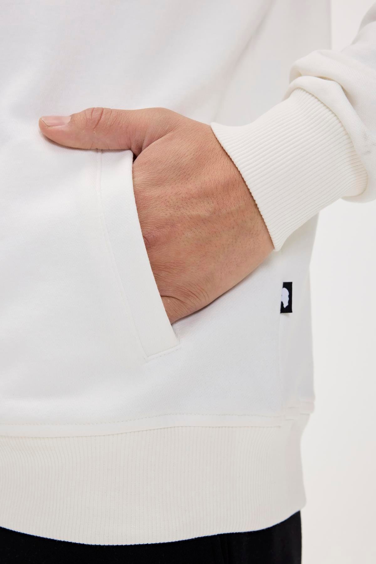 Runway Beyaz Erkek Baskılı Sweatshirt