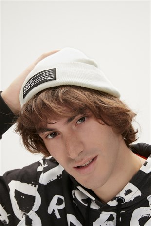 Welcome Off-White Beanie