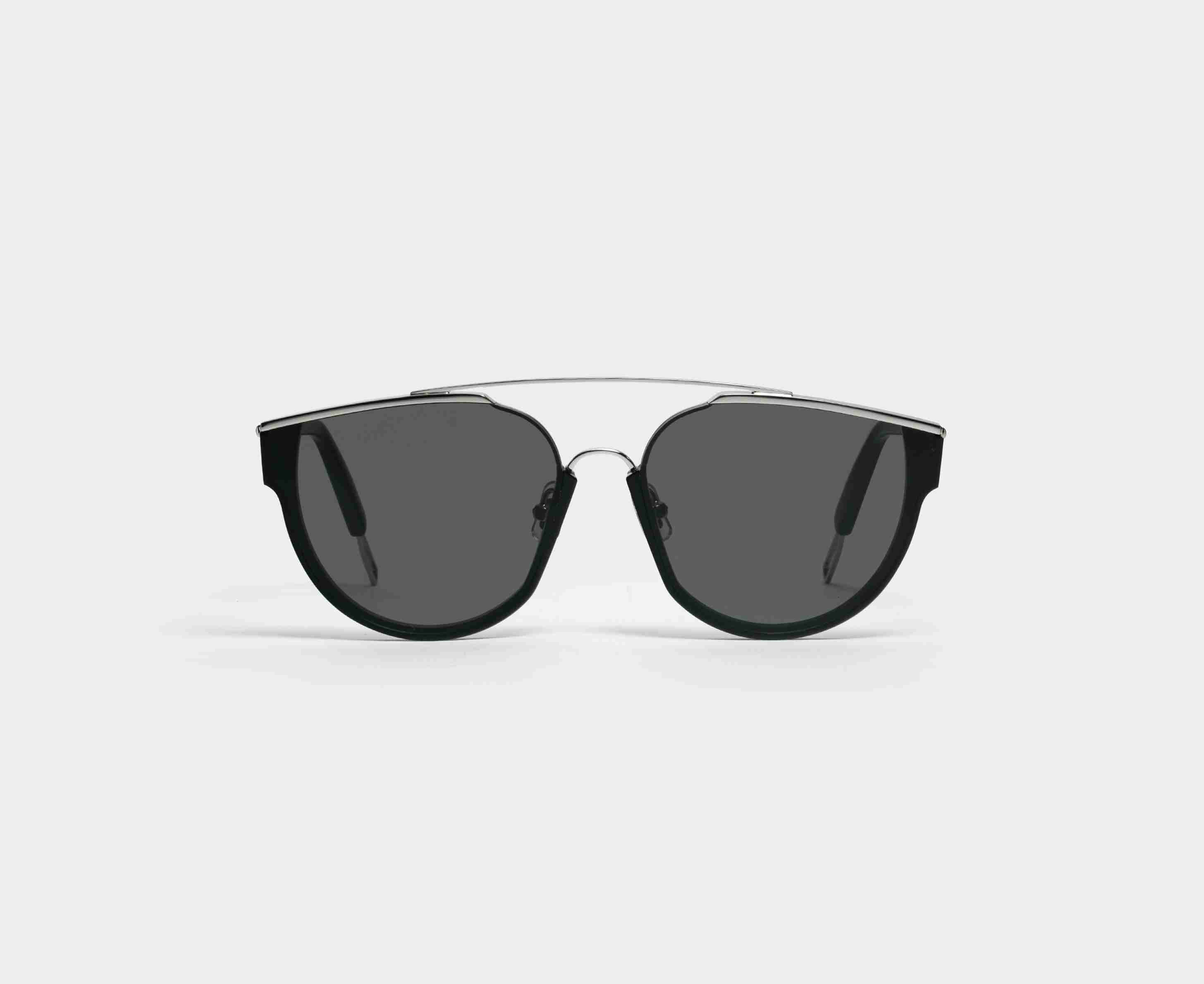 GENTLE MONSTERGM LOE 01 GGENTLE MONSTER LOE 01 Unisex Güneş GözlüğüGENTLE MONSTER LOE 01 Unisex Güneş Gözlüğü