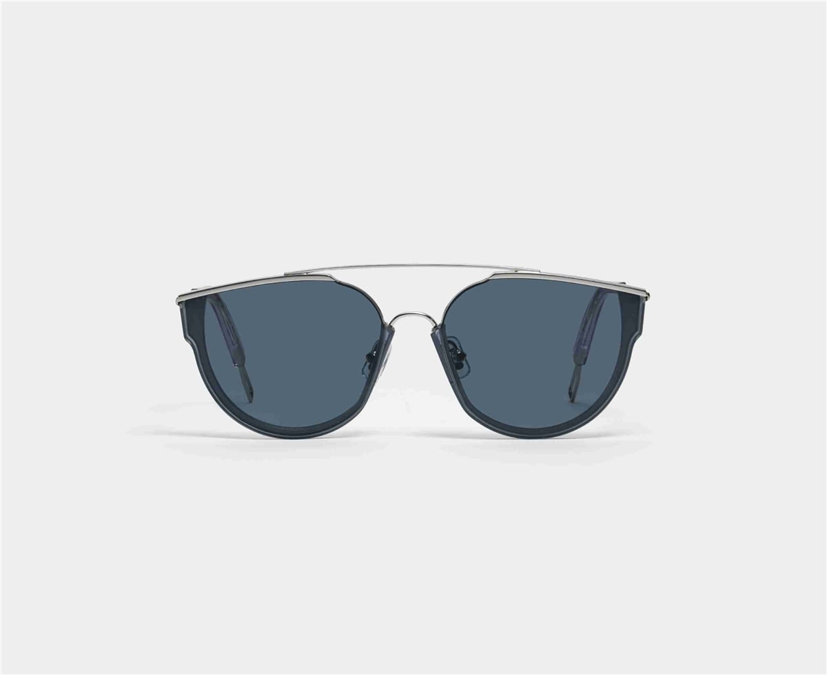 GENTLE MONSTERGM LOE VC3 GGENTLE MONSTER LOE VC3 Unisex Güneş GözlüğüGENTLE MONSTER LOE VC3 Unisex Güneş Gözlüğü