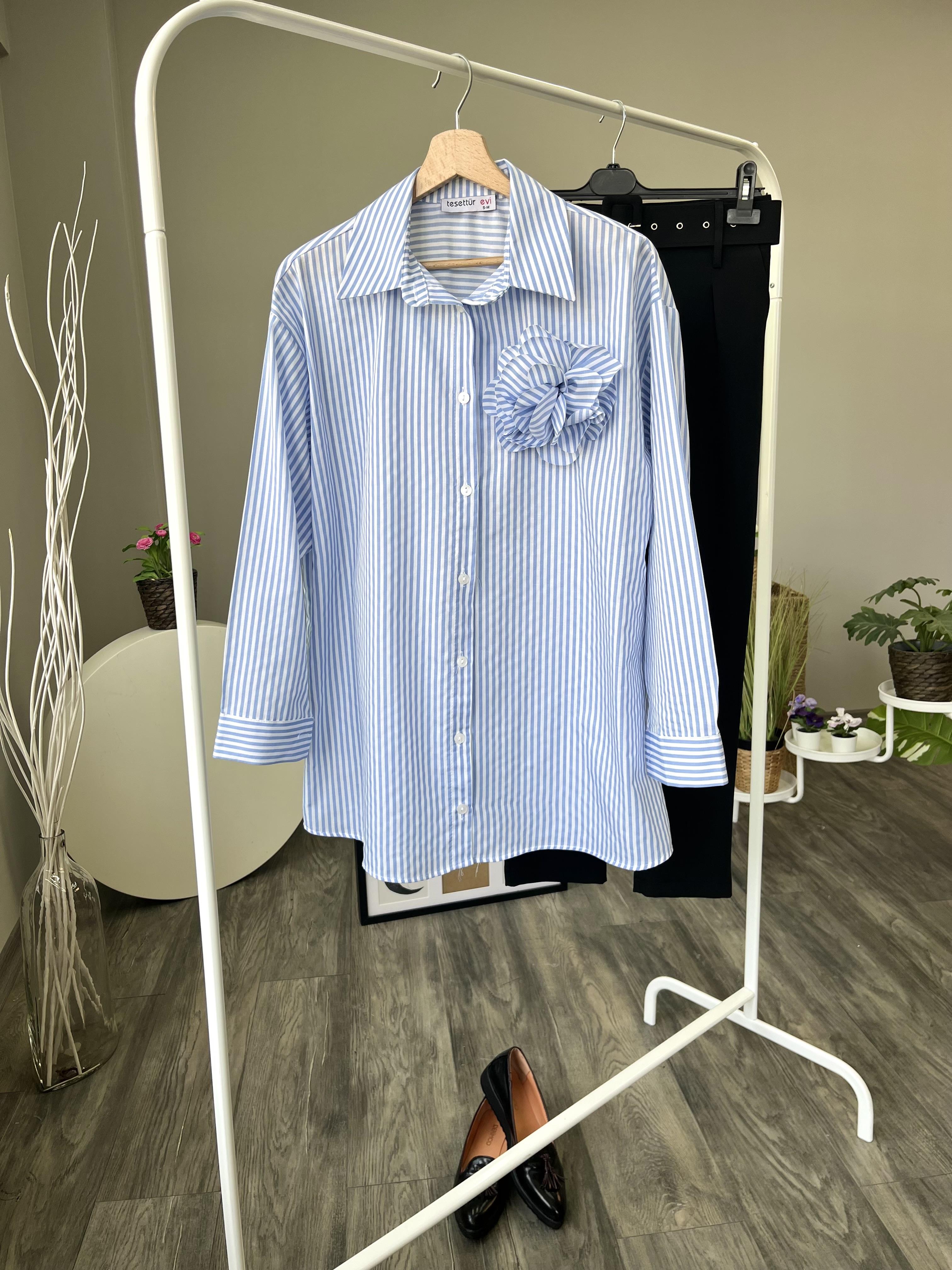 ma gül detaylı gömlek 