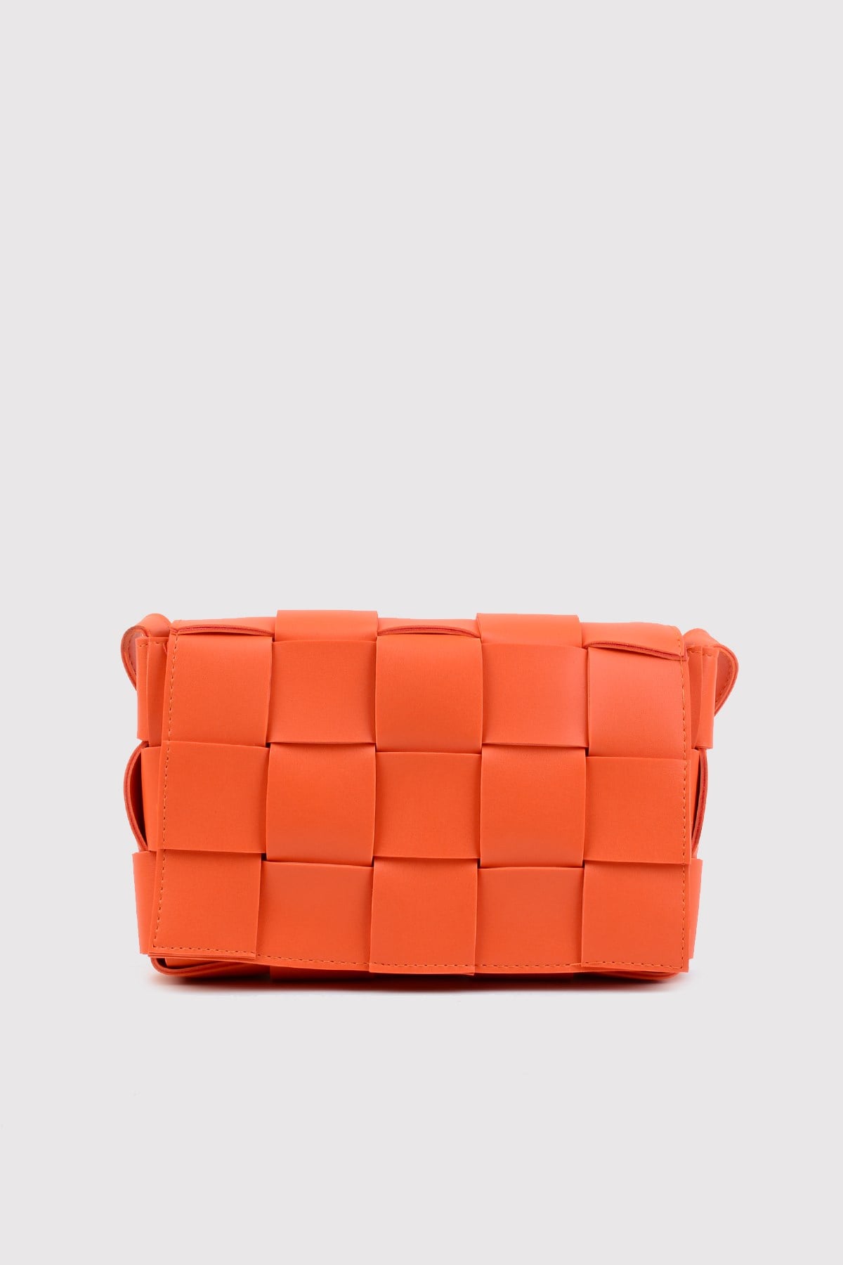 Turuncu Kadın Örme Derili Çapraz Askılı Çanta