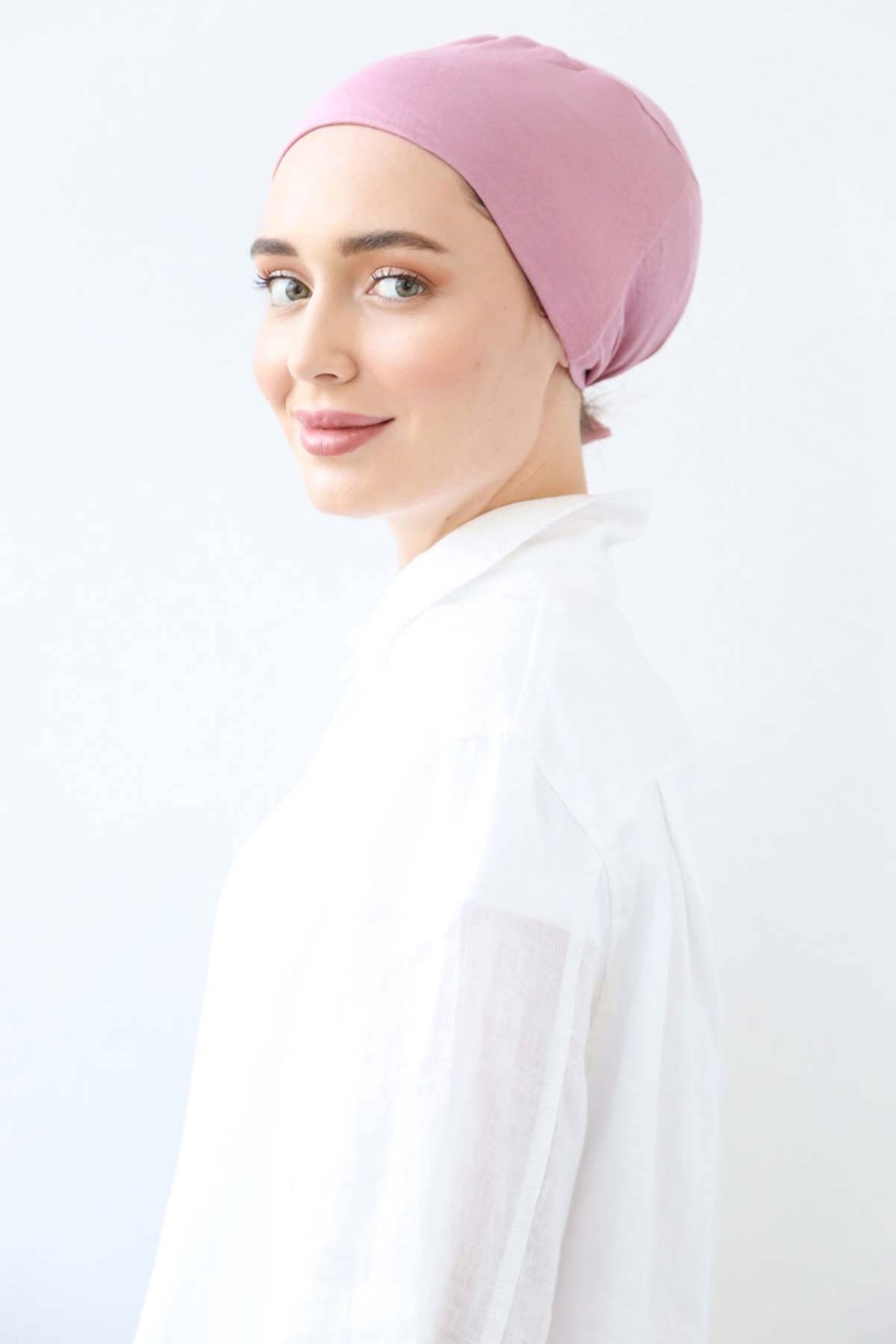 LİKRALI PENYE BONE-KOYU PUDRA
