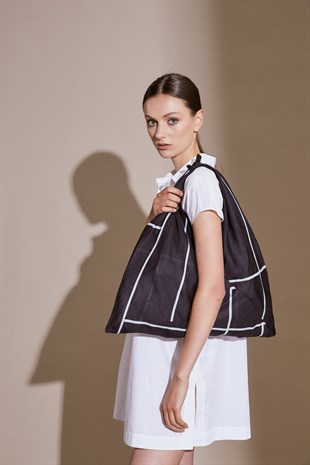 Daily Scarfbag Line 1562