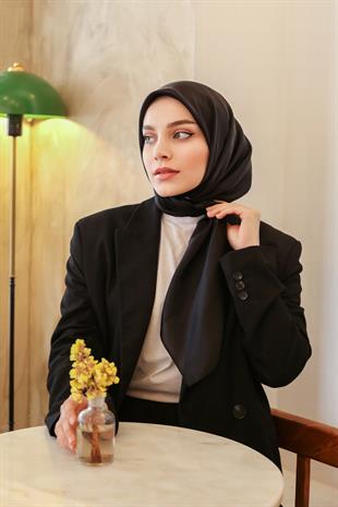 DÜZ KRİSTAL EŞARP-SİYAH