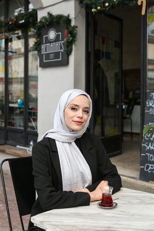 JAKARLI ŞAL-GÜMÜŞ