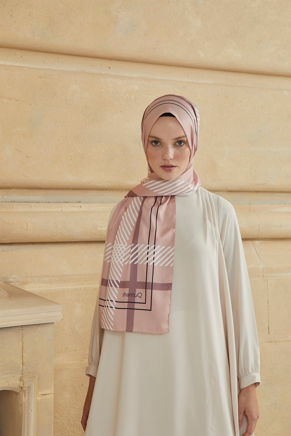 SHANTUQ TWILL ŞAL CLASSY DESEN-KOYU PUDRA