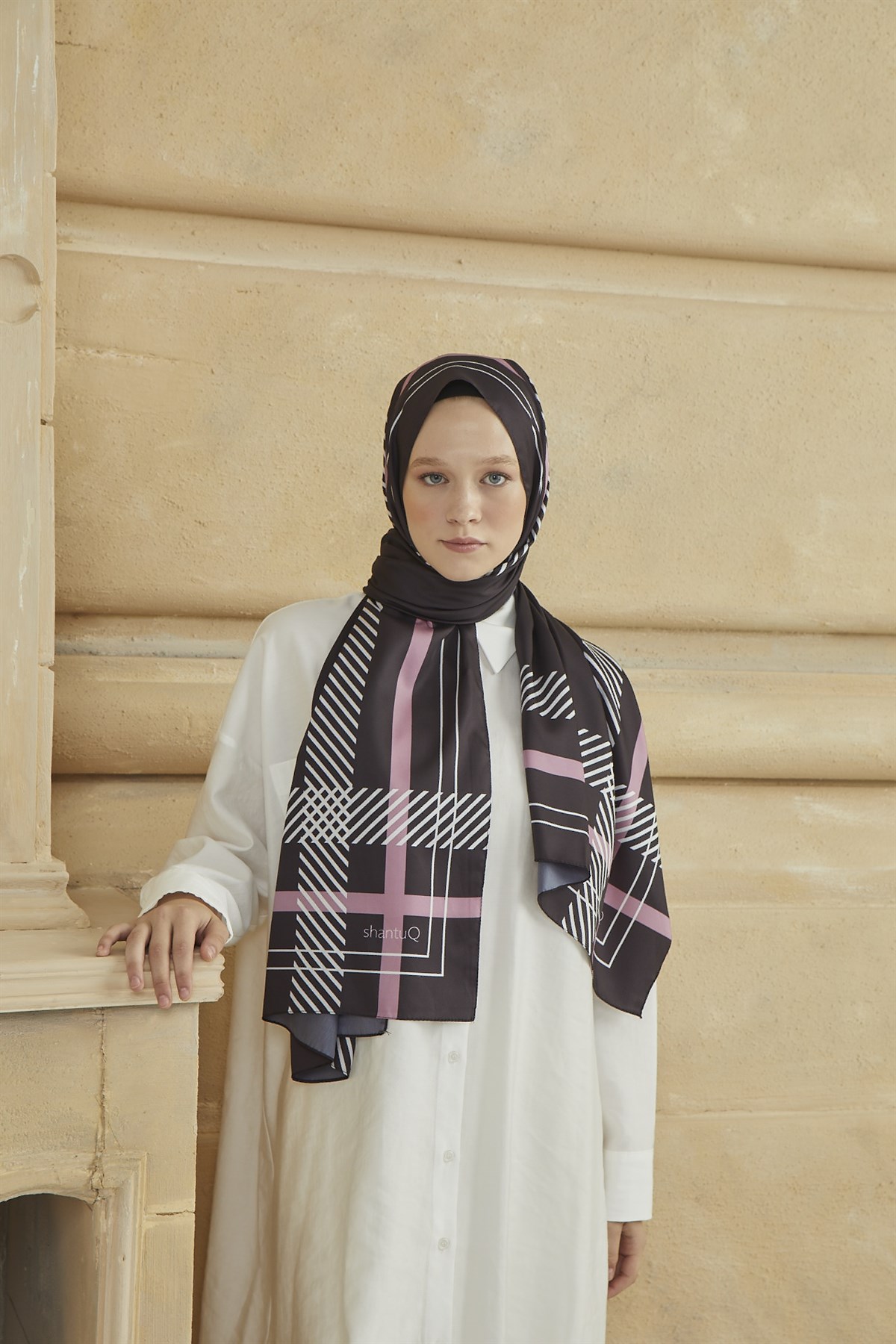 SHANTUQ TWILL ŞAL CLASSY DESEN-SİYAH-GÜL KURUSU