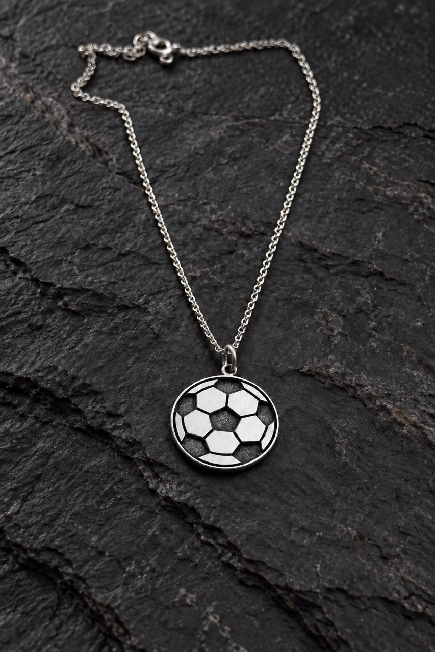 Futbol Topu Gümüş Kolye