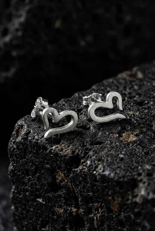 Asimetrik Kalp Gümüş Küpe