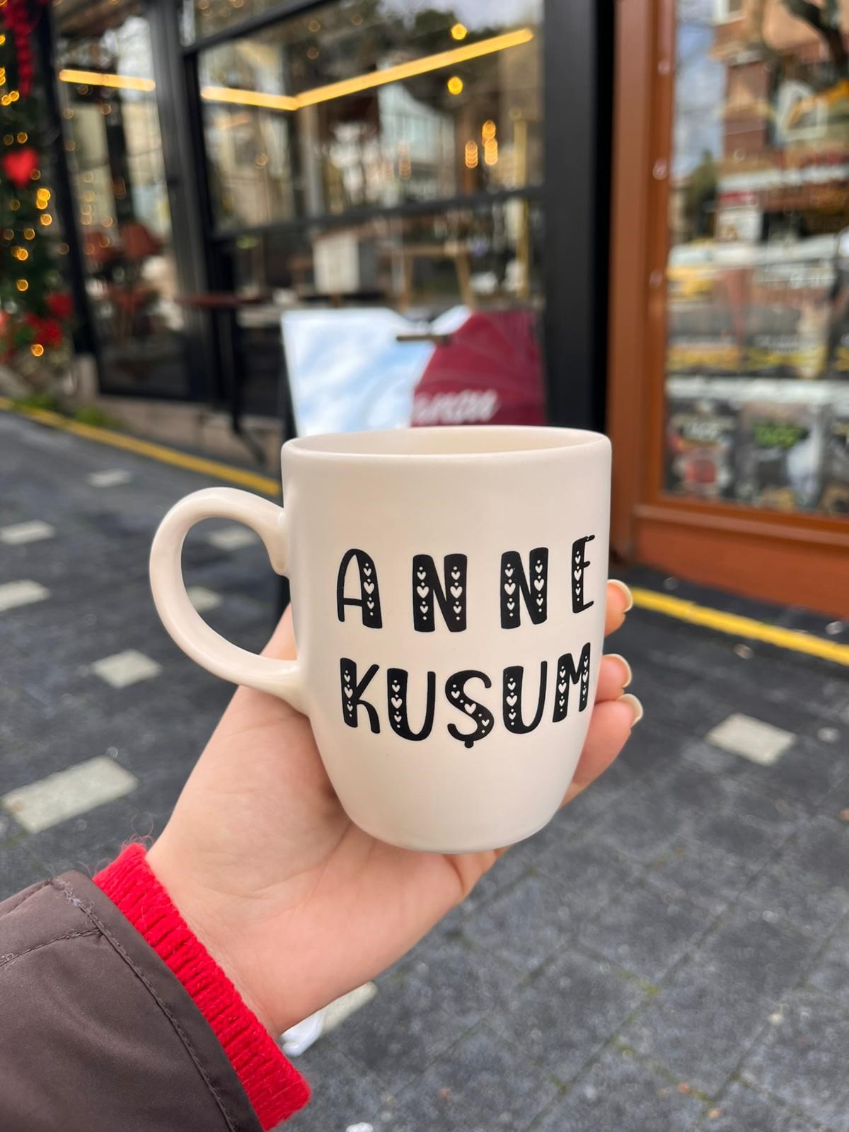 Anne Kuşum Oval Kupa