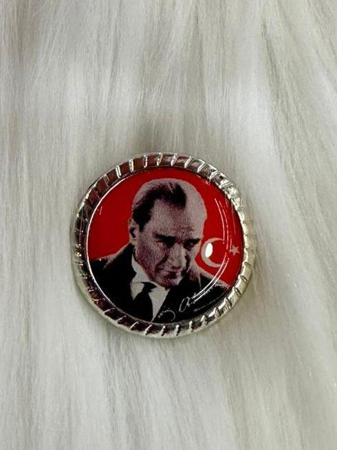 Atatürk Yaka Rozeti