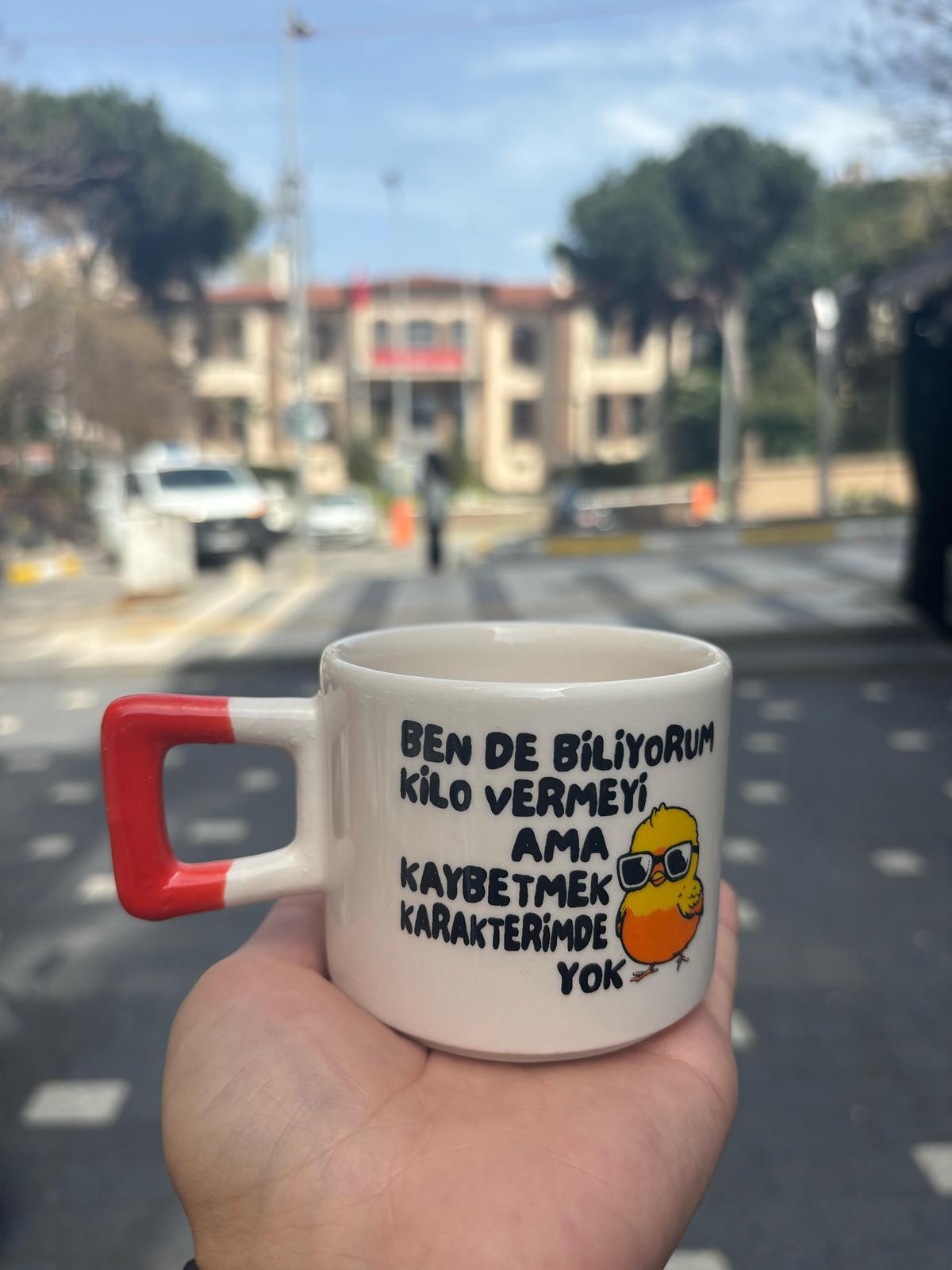 Bende Biliyorum Kilo Vermeyi Ama Kaybetmek Karakterimde Yok Kare Kupa