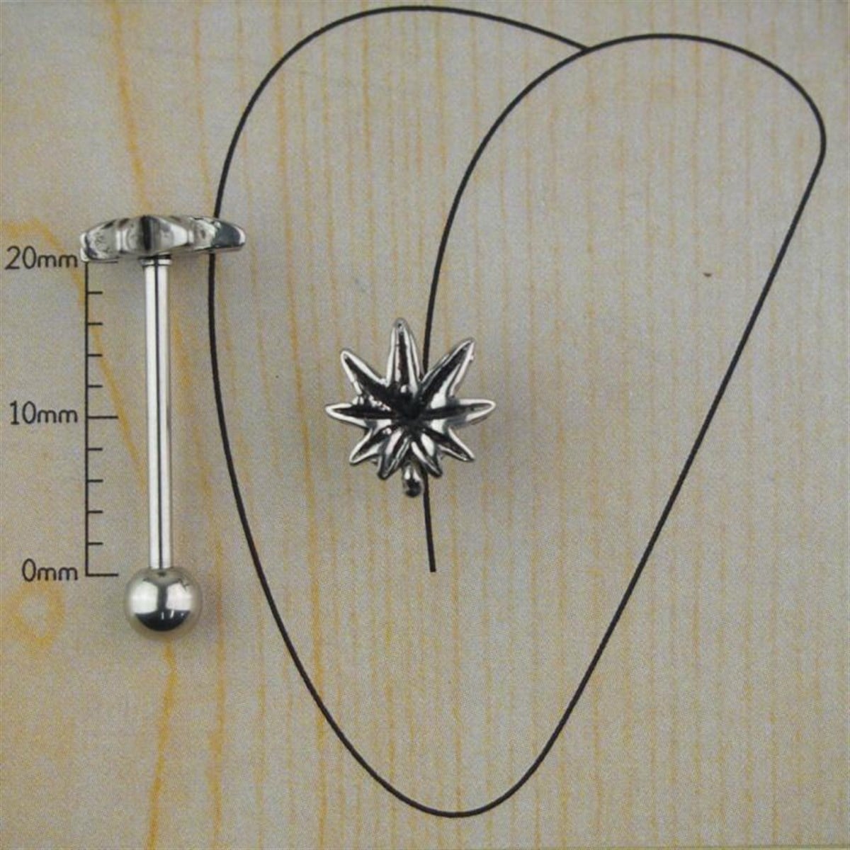 Beş Yaprak Maruhana Çelik Dil Piercing