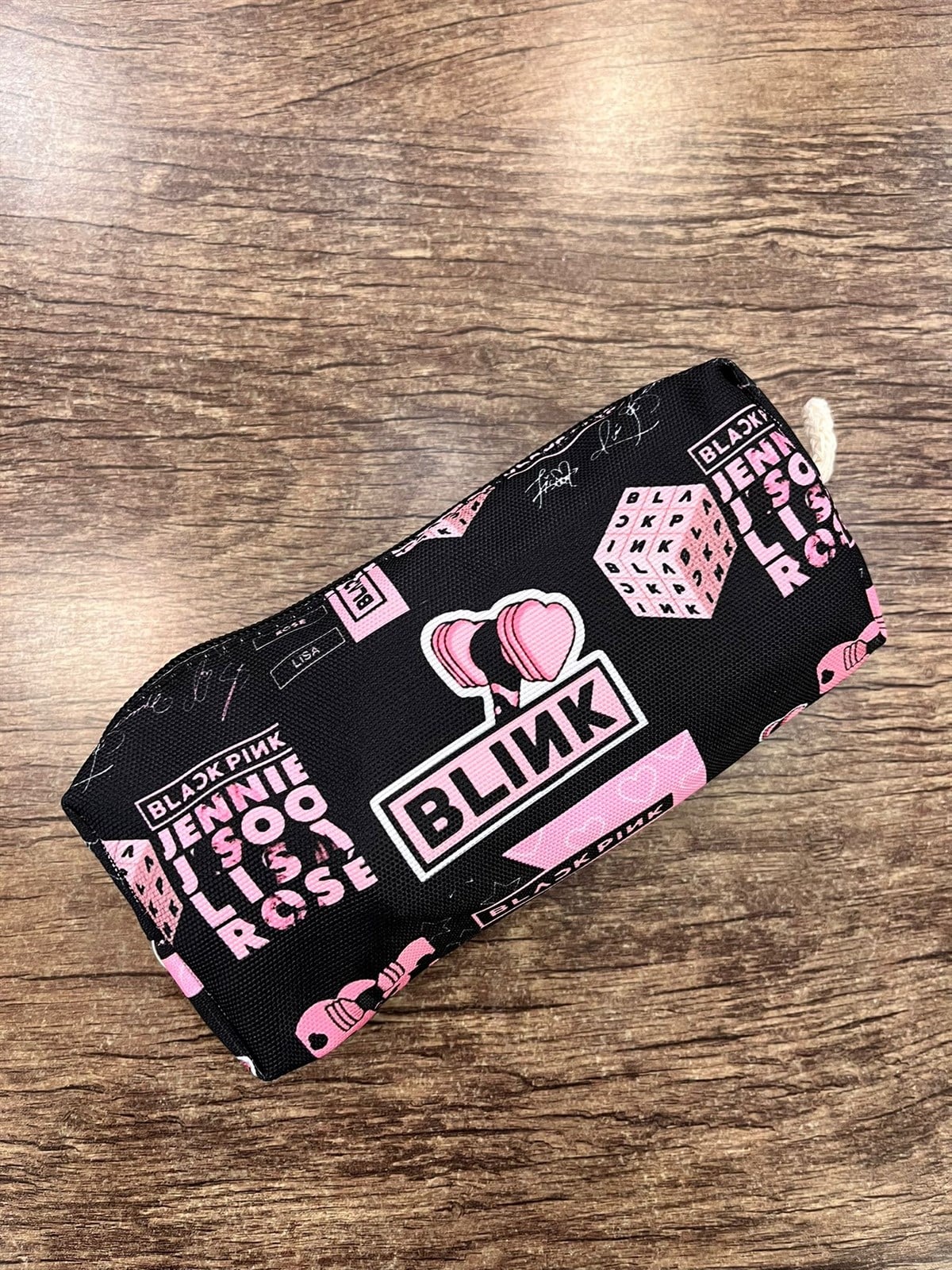 Black Pink Kpop Desenli Siyah Kalem Kutu Kalemlik ve Fermuarlı Makyaj Çantası