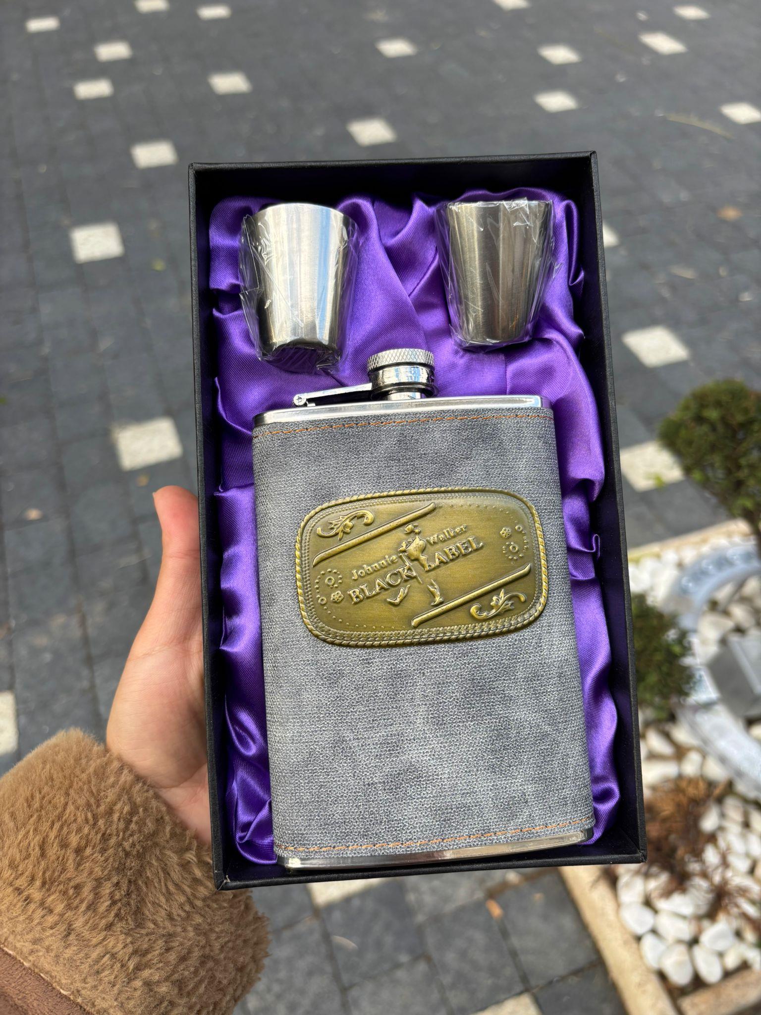 Deri Kaplı Gri İki Bardaklı 9 Oz Matara Set