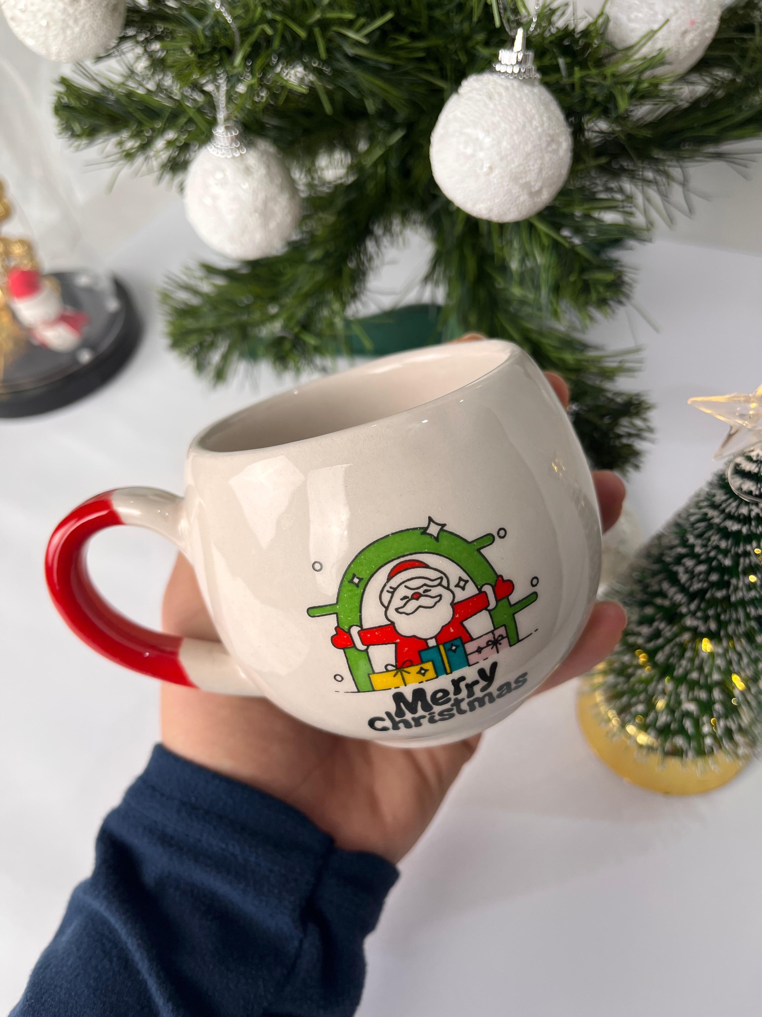 Elleri Açık Noel Baba Balon Kupa