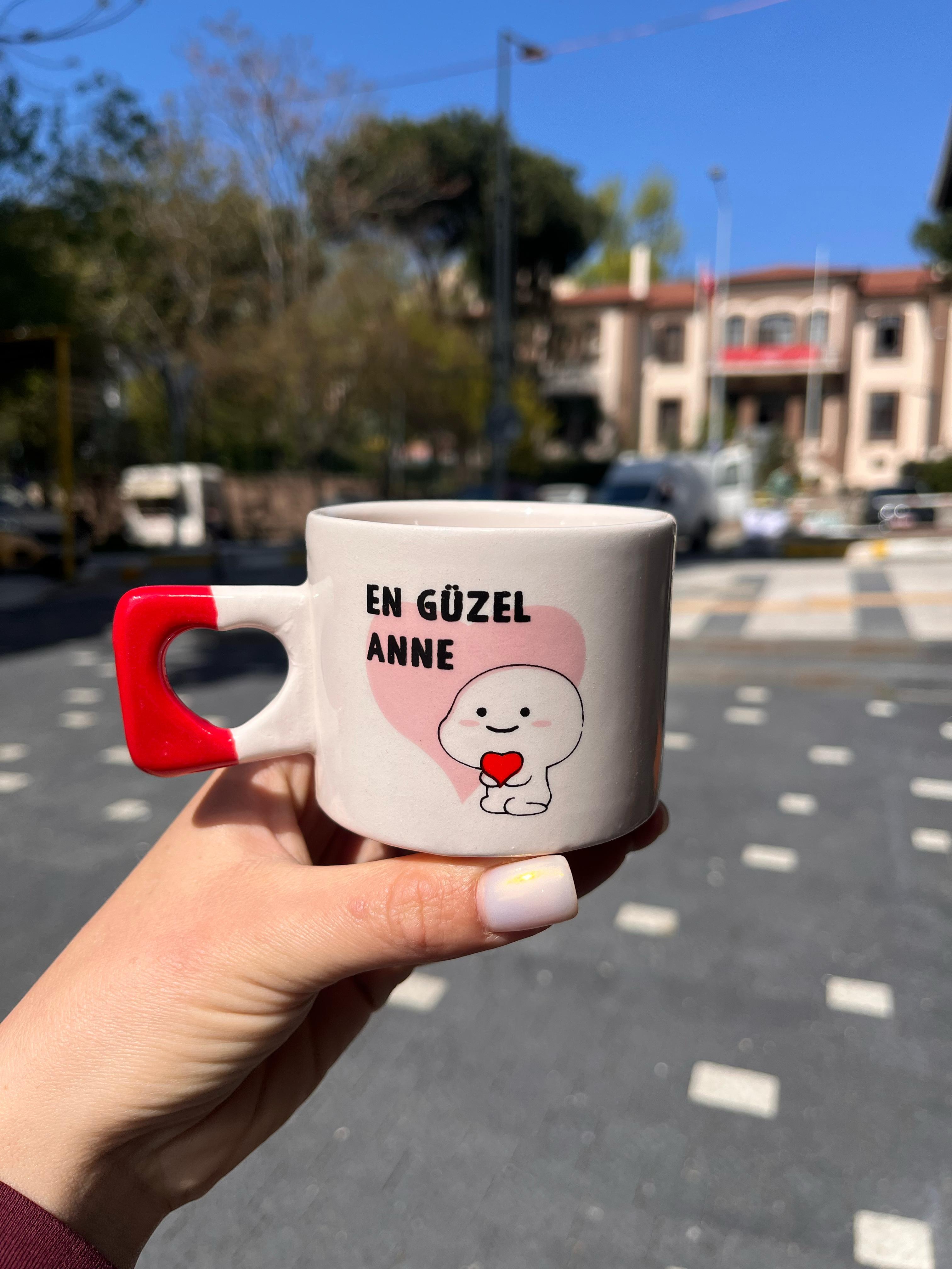 En Güzel Anne Kalpli Kupa