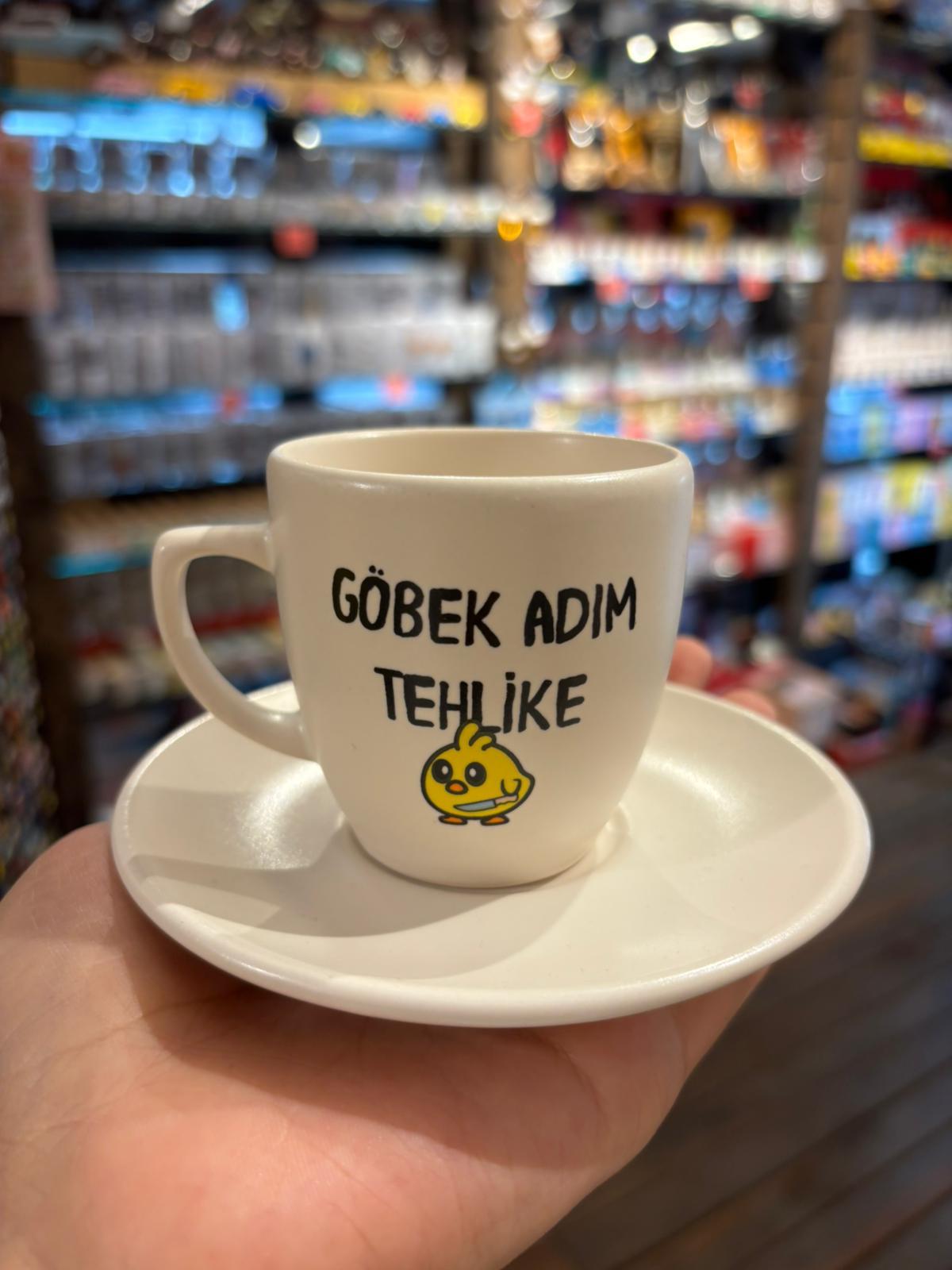 Göbek Adım Tehlike Türk Kahve Fincanı