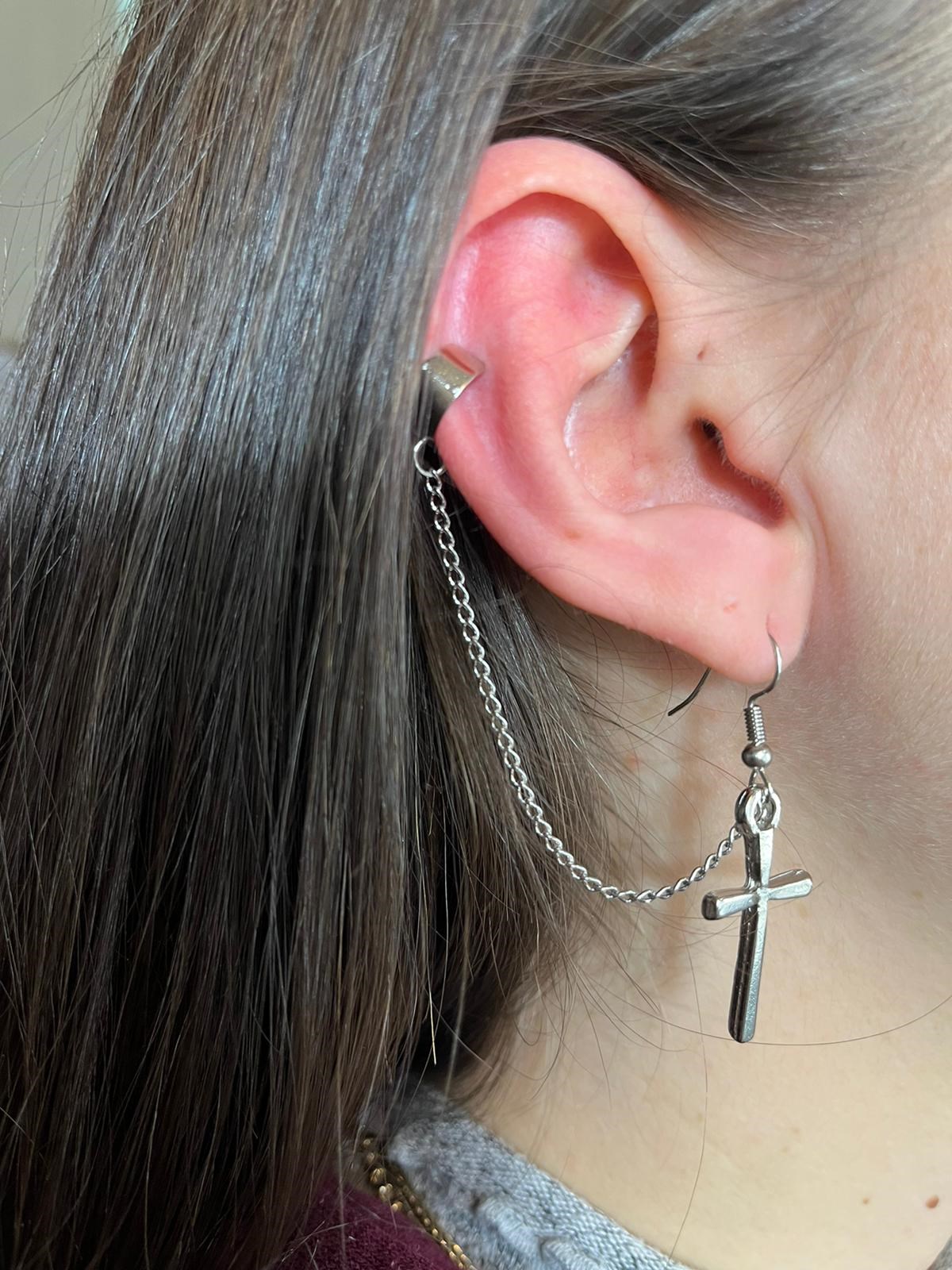 Gothic Punk Cross Uzun Zincirli Haç Küpe
