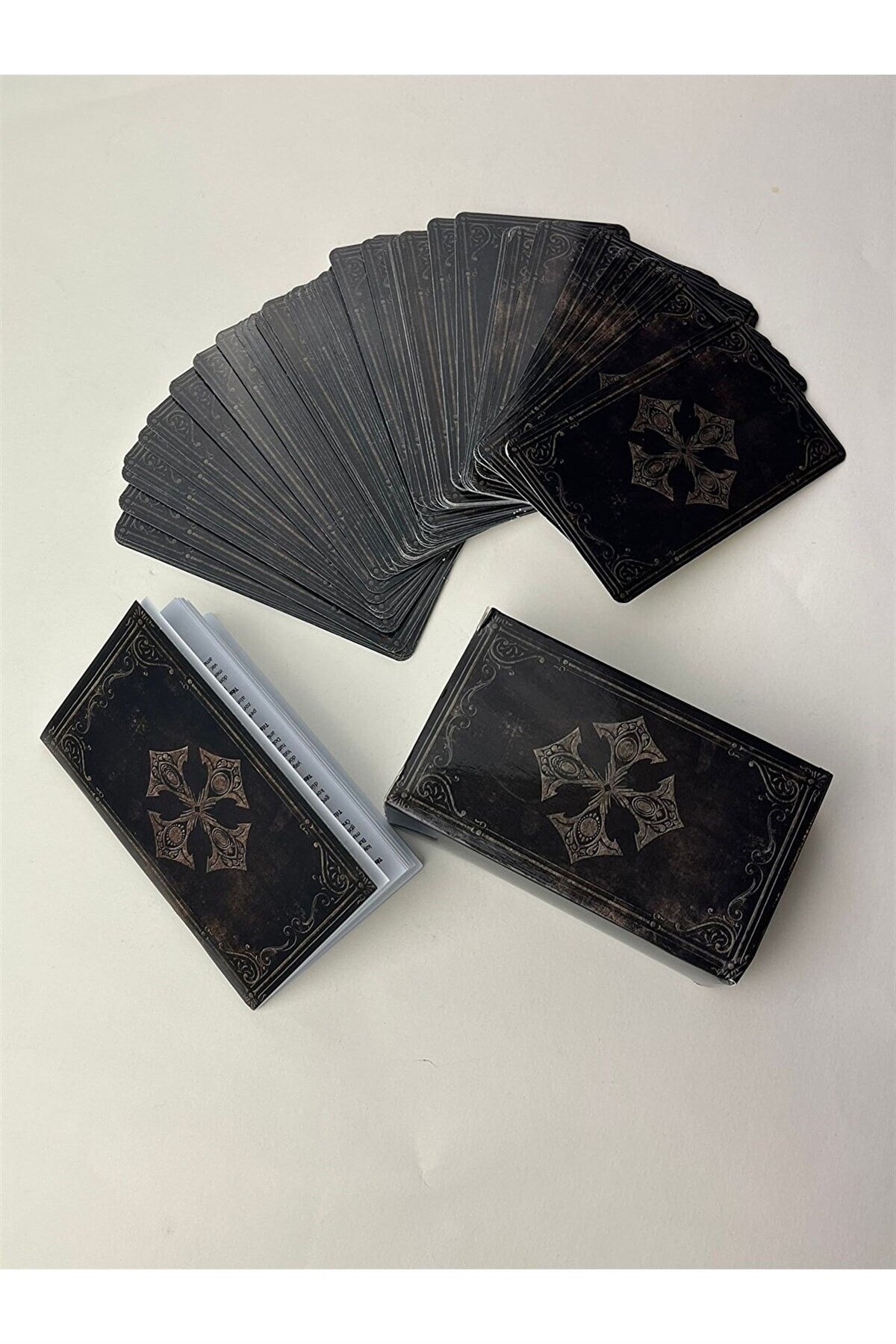 Gotik Desenli Tarot