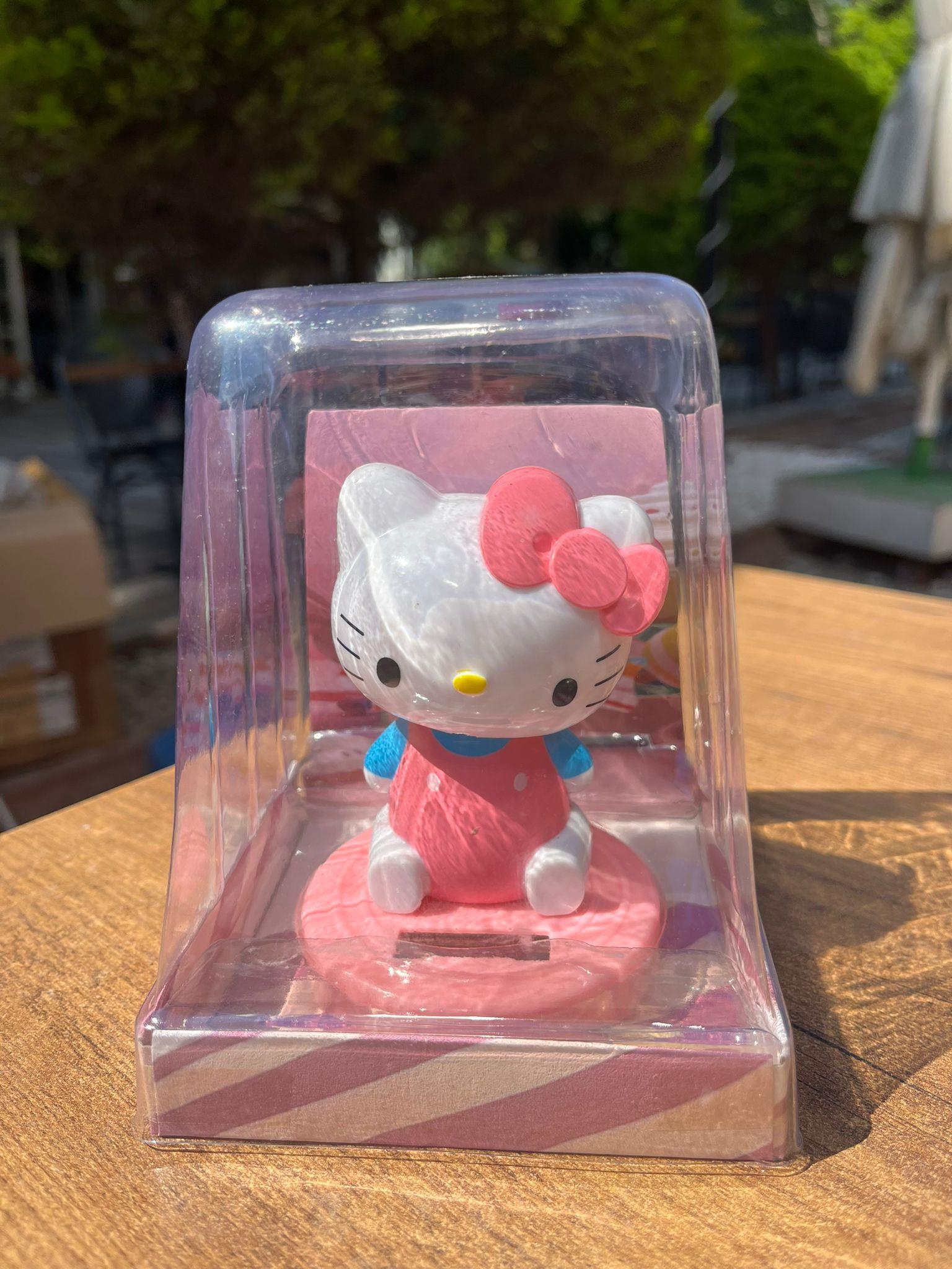 Hello Kitty Kawai Kuromi Sallanan Kafa