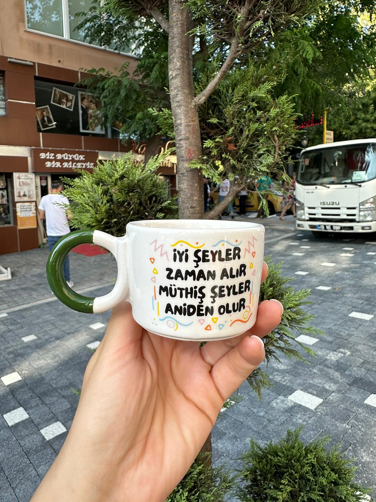İyi Şeyler Zaman Alır Düğüm Kulplu Kupa