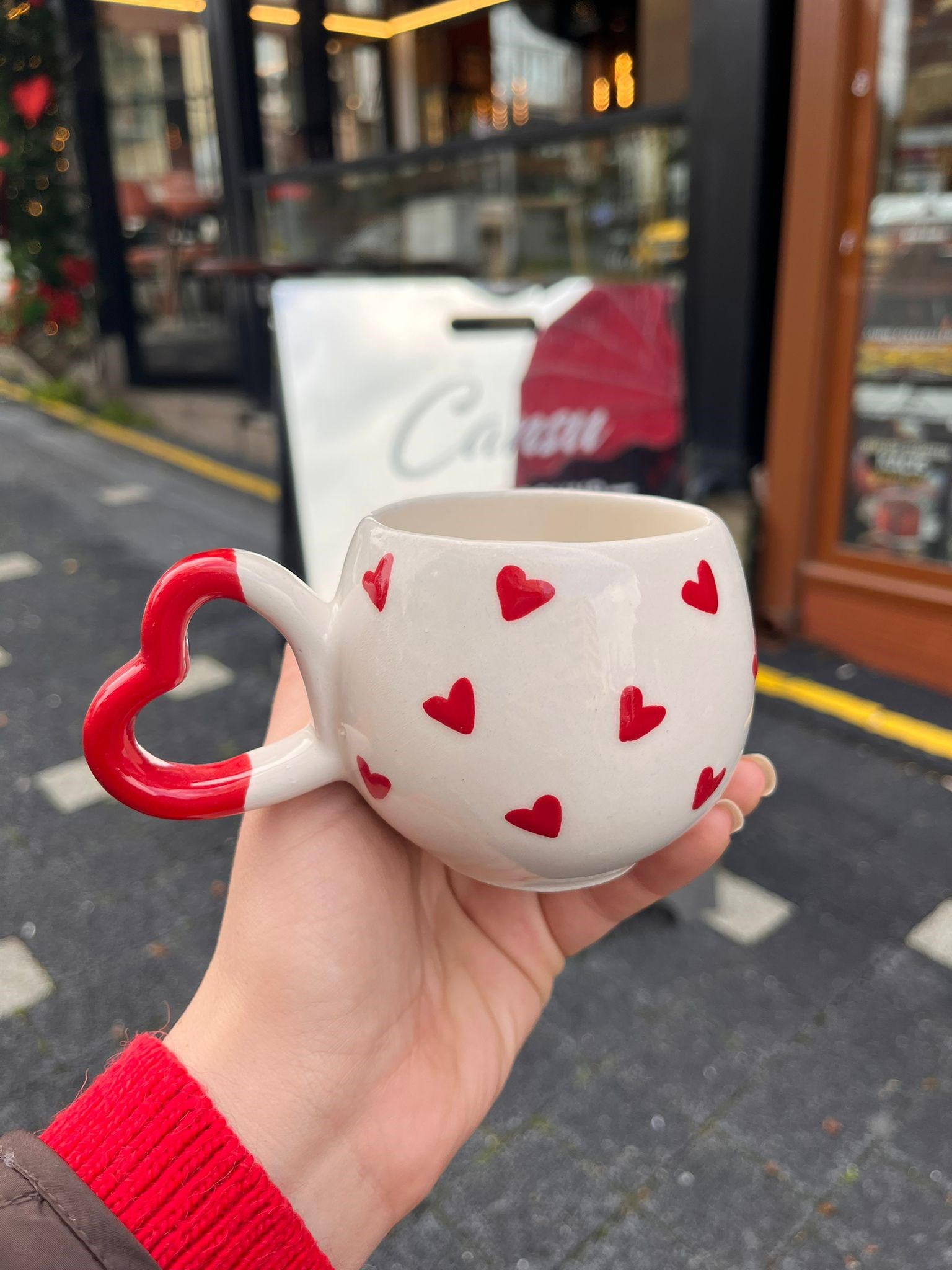 Kımızı Kalpli Amor Kupa