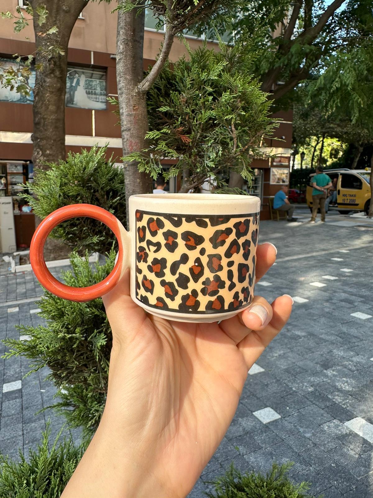 Leopar Desenli Sarmal O Kulplu Kupa