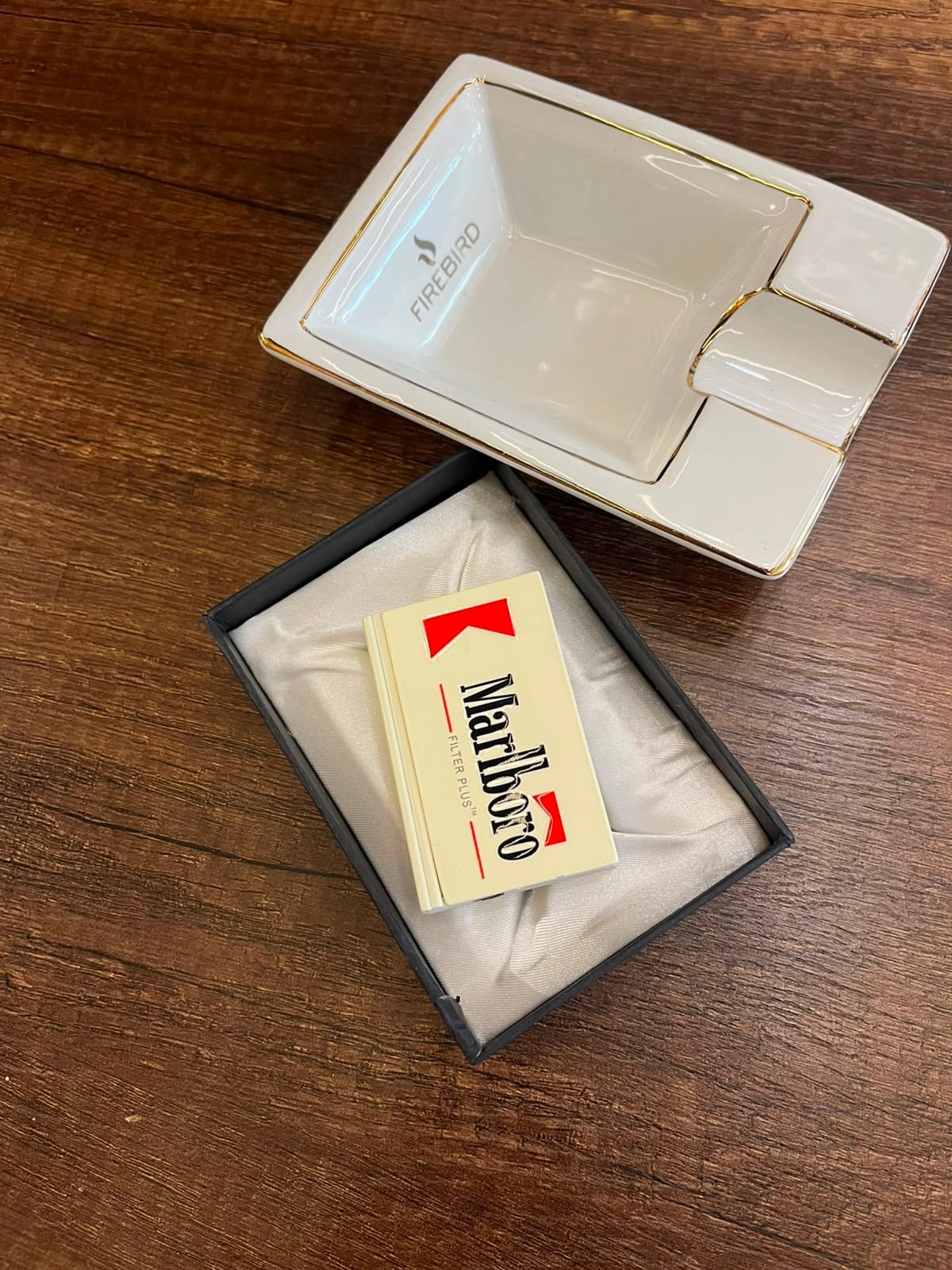 Marlboro Çakmak