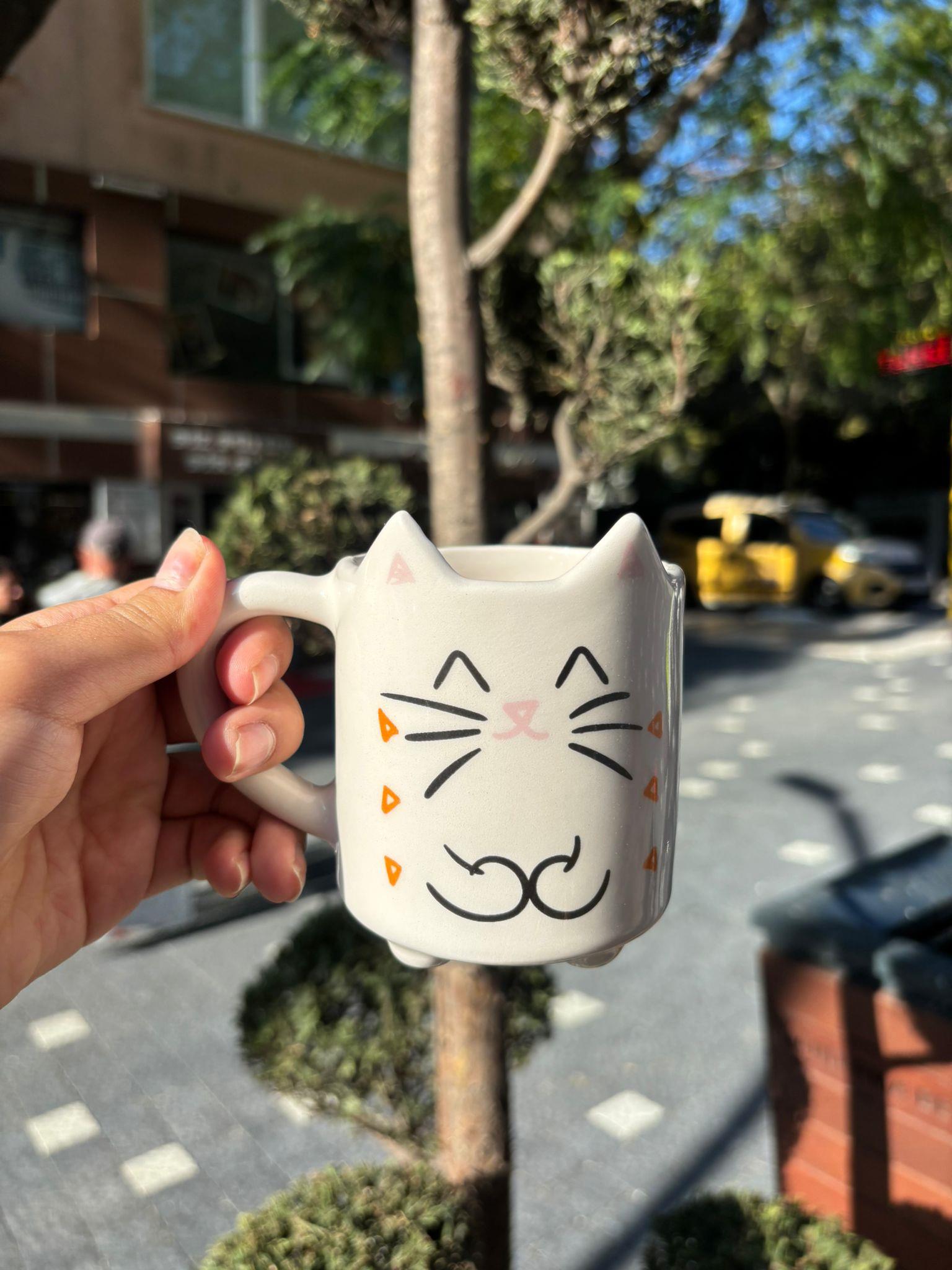 Miyav Kupa - 300 cc Seramik Kupa - Sevimli Beyaz Kedi Desenli